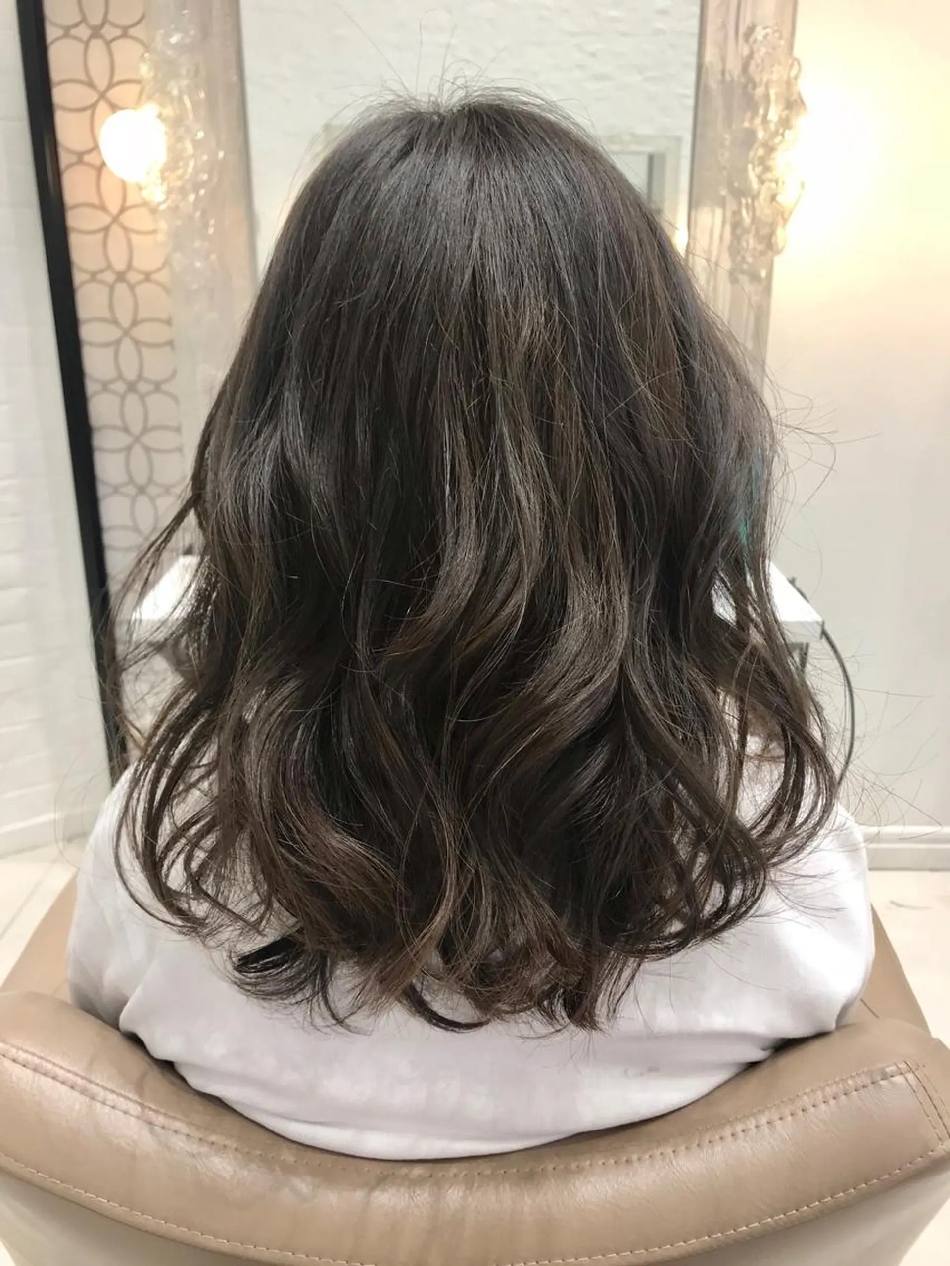 セミロング カラー ハイライトカラー ハイライト ヘアカラー ショート、ボブ/ 川鍋薫のヘアスタイル