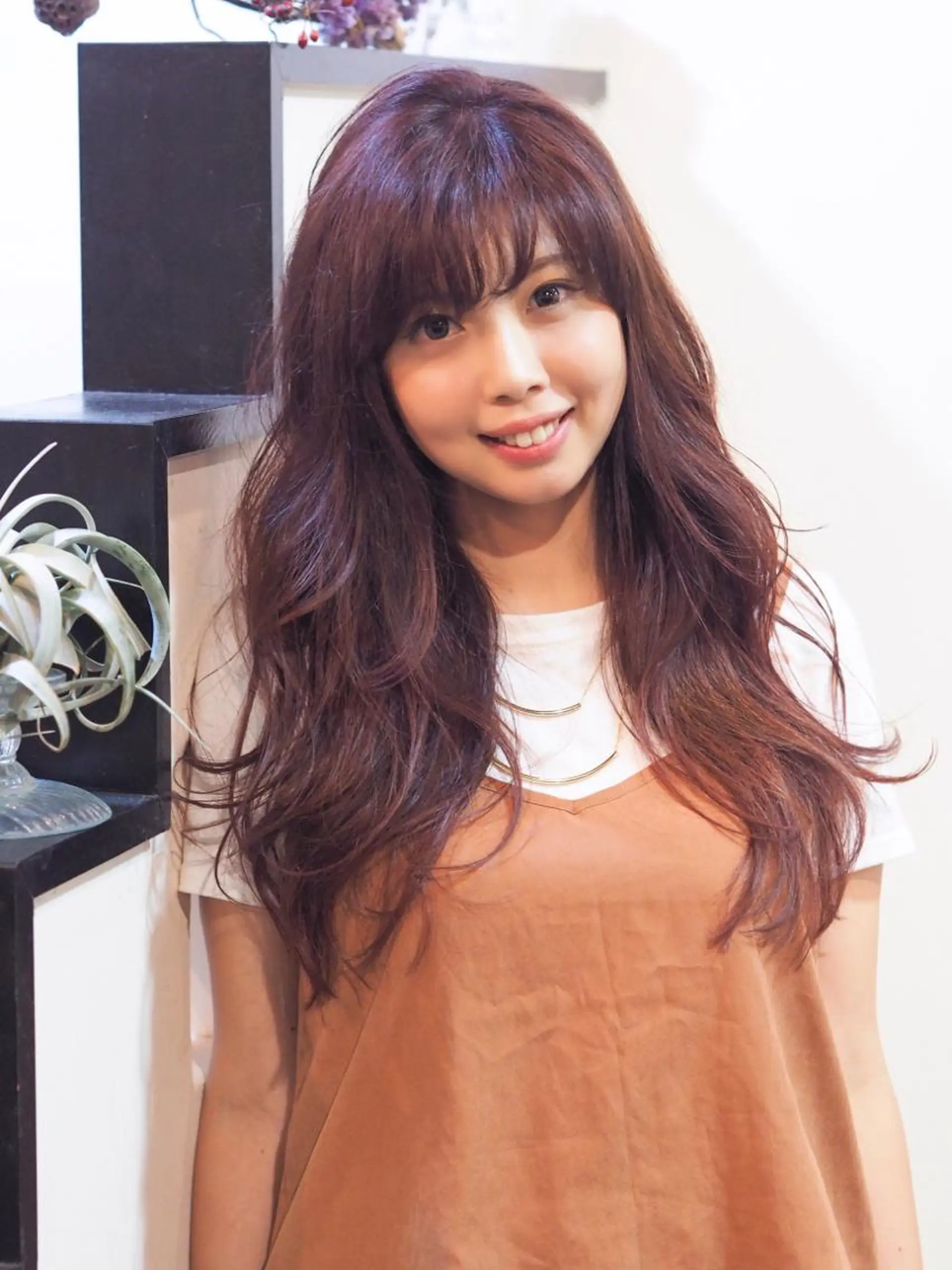 ロング パープルカラー GLOSSY所属・坂本 直樹のヘアスタイル