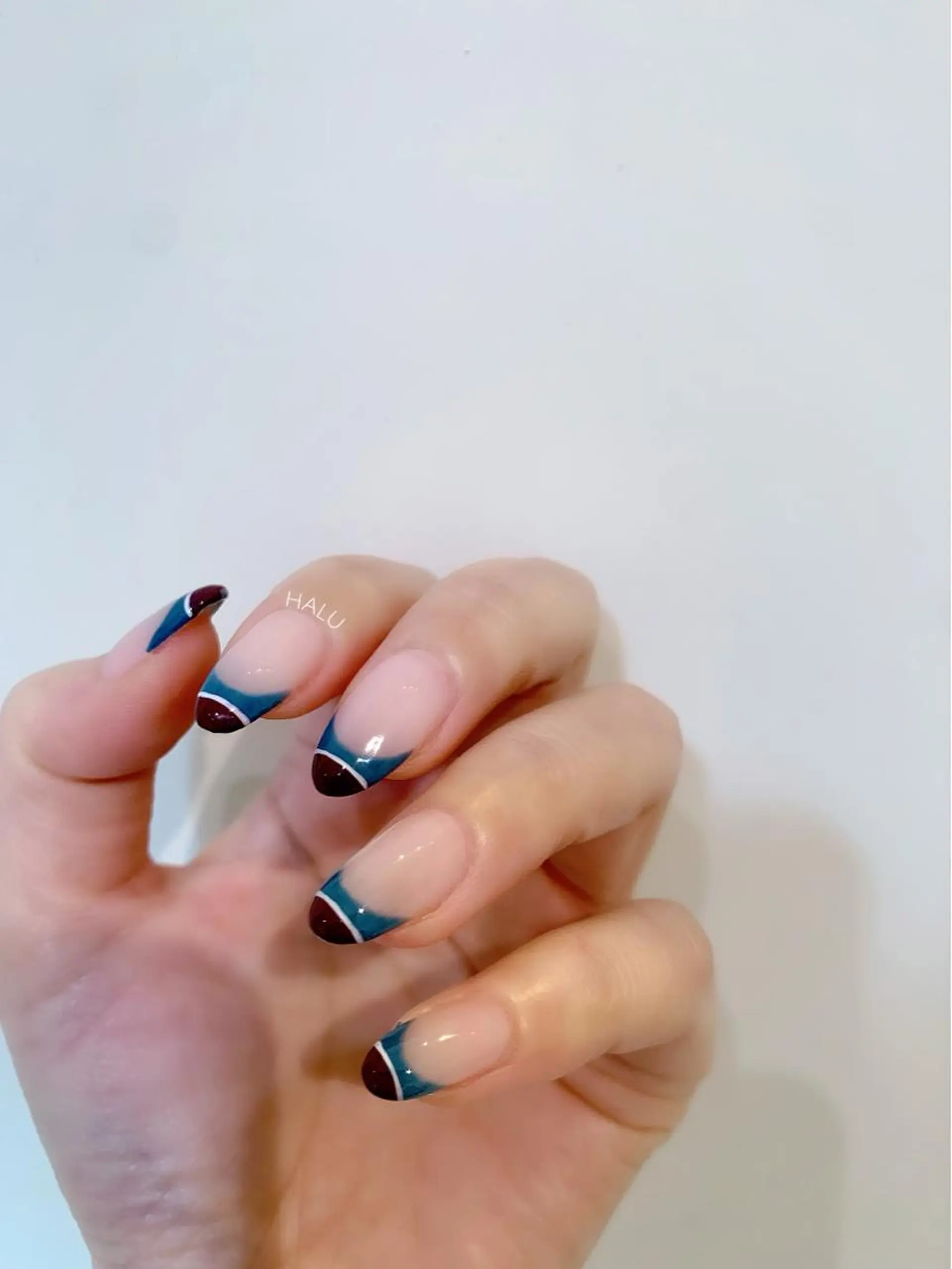 ネイル フレンチネイル HALU ハルのネイルデザイン