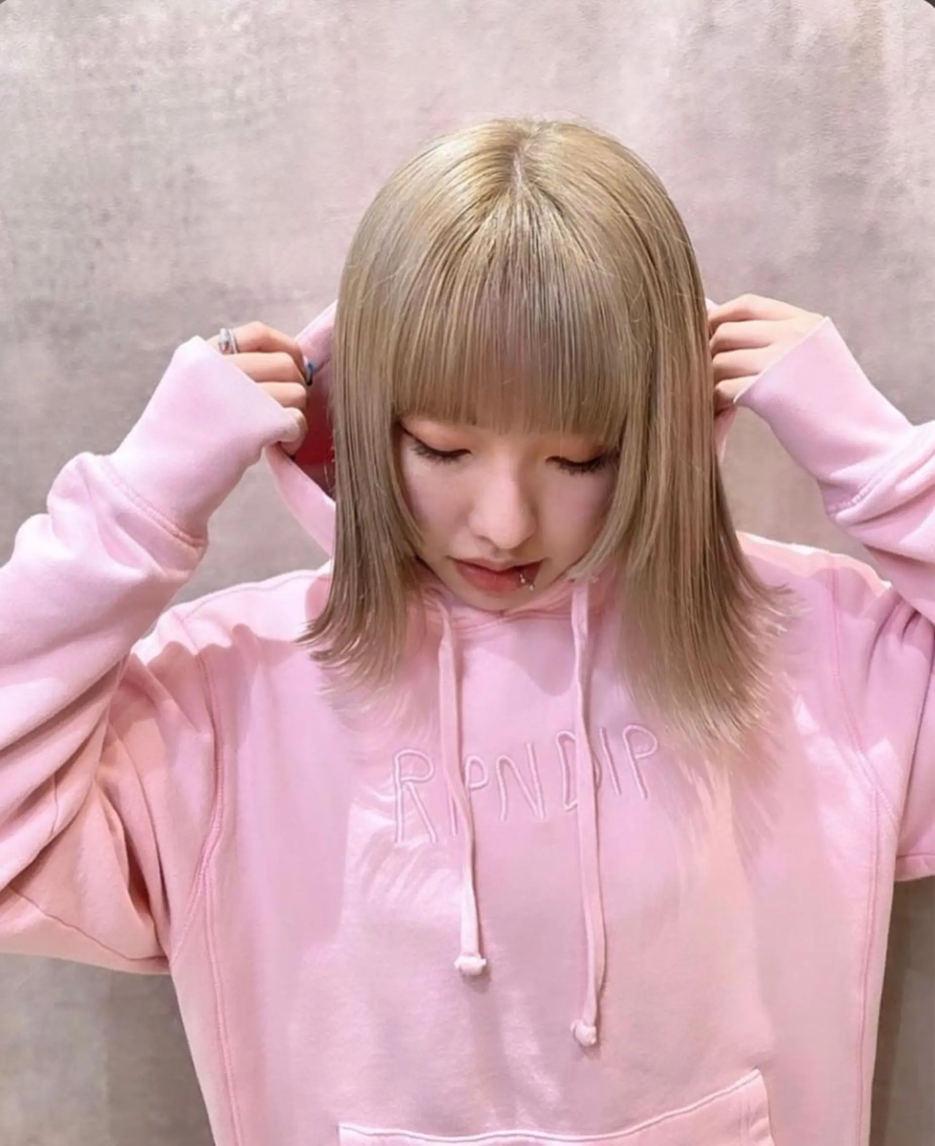 ミディアム カラー 大口 楓のヘアスタイル