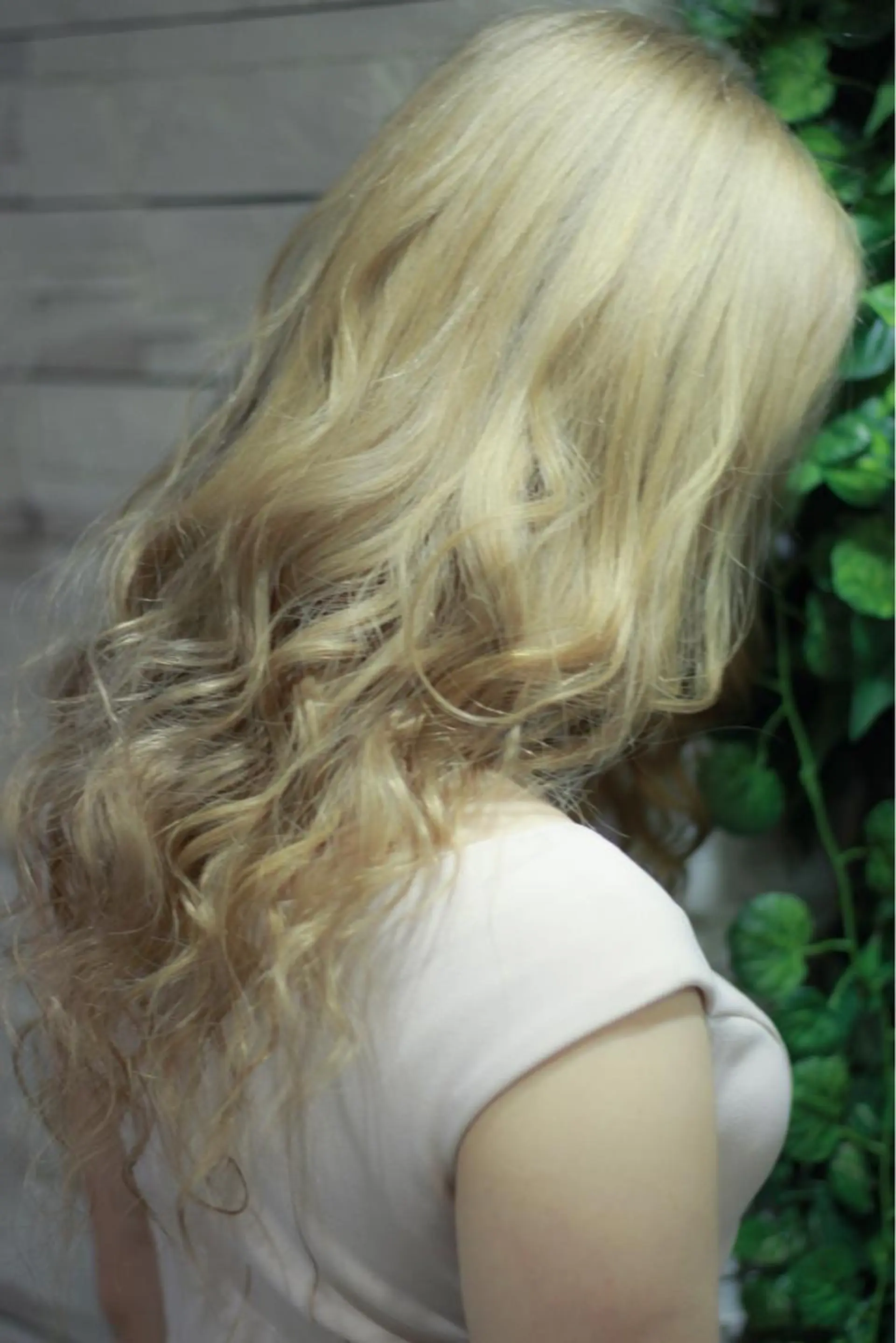 ミディアム カラー ベージュカラー ブロンド ブロンドベージュ 外国人風カラー シールエクステ🎀 ハイトーン特化🎀のヘアスタイル