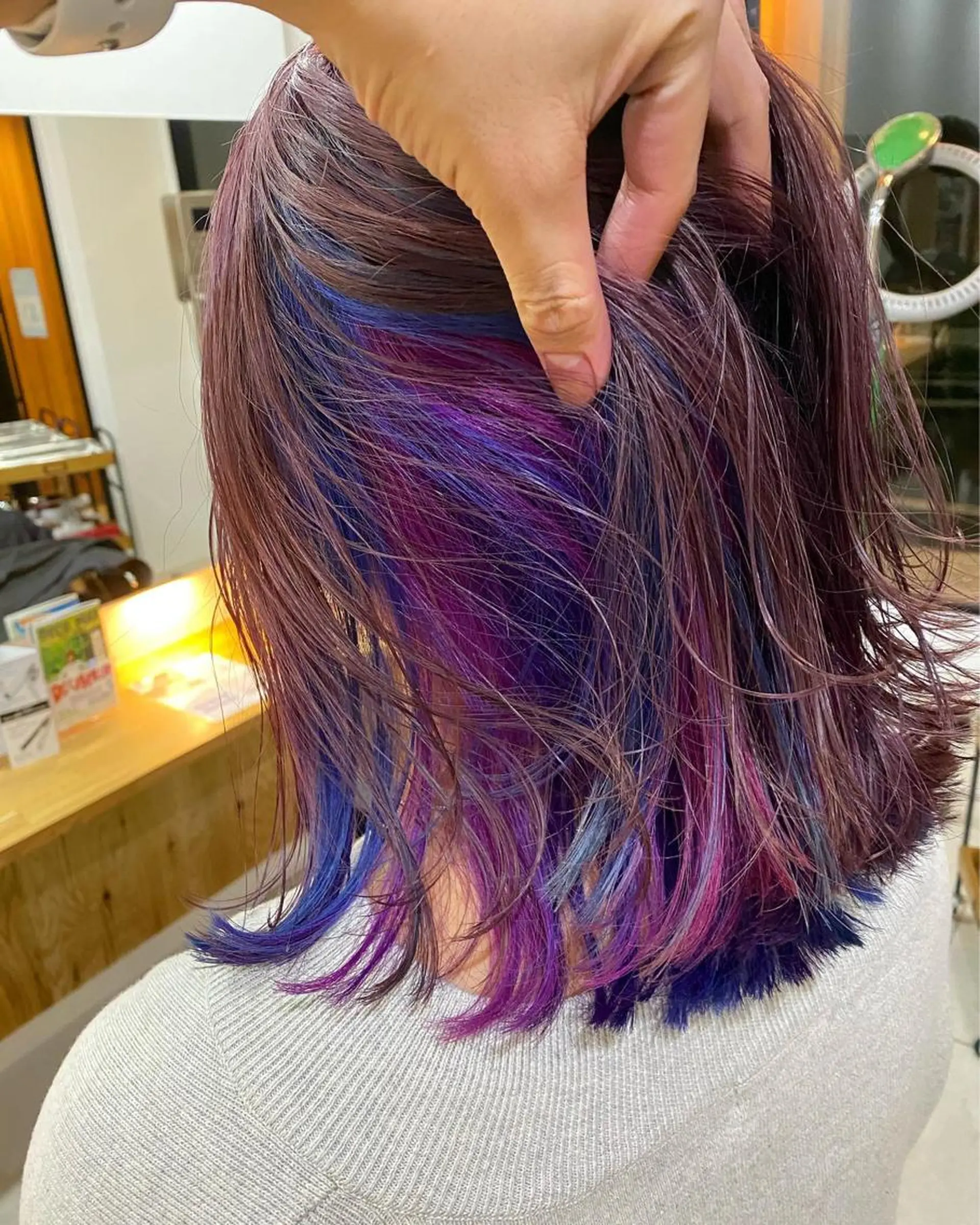 カラー ブリーチカラー よねだまことのヘアスタイル