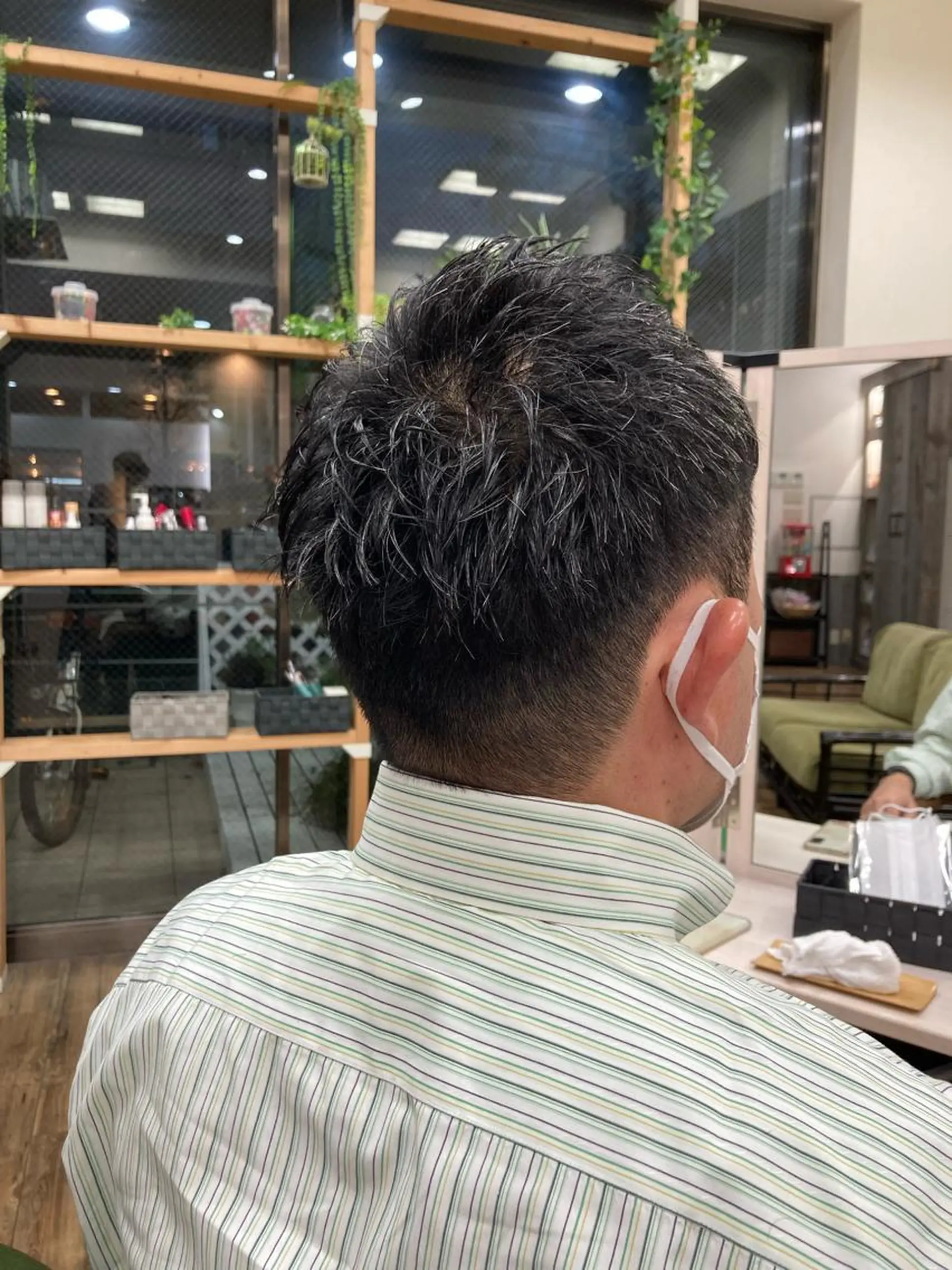 ショート メンズ ビジネス カット 赤羽、髪質改善サロン 吉野リョウスケのヘアスタイル