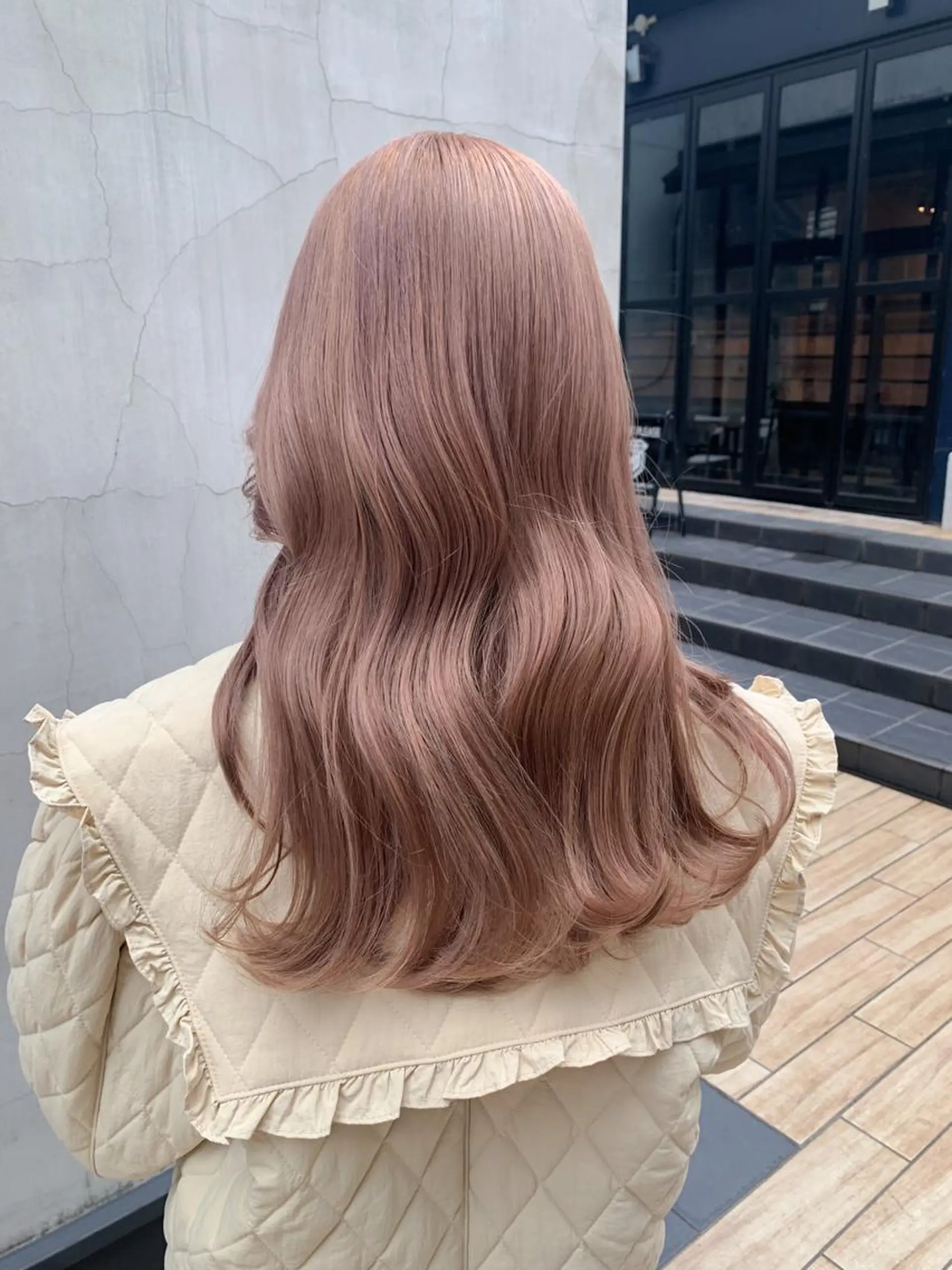 ロング カラー ヘアアレンジ ブリーチ ヘアカラー トリートメント yuka .のヘアスタイル