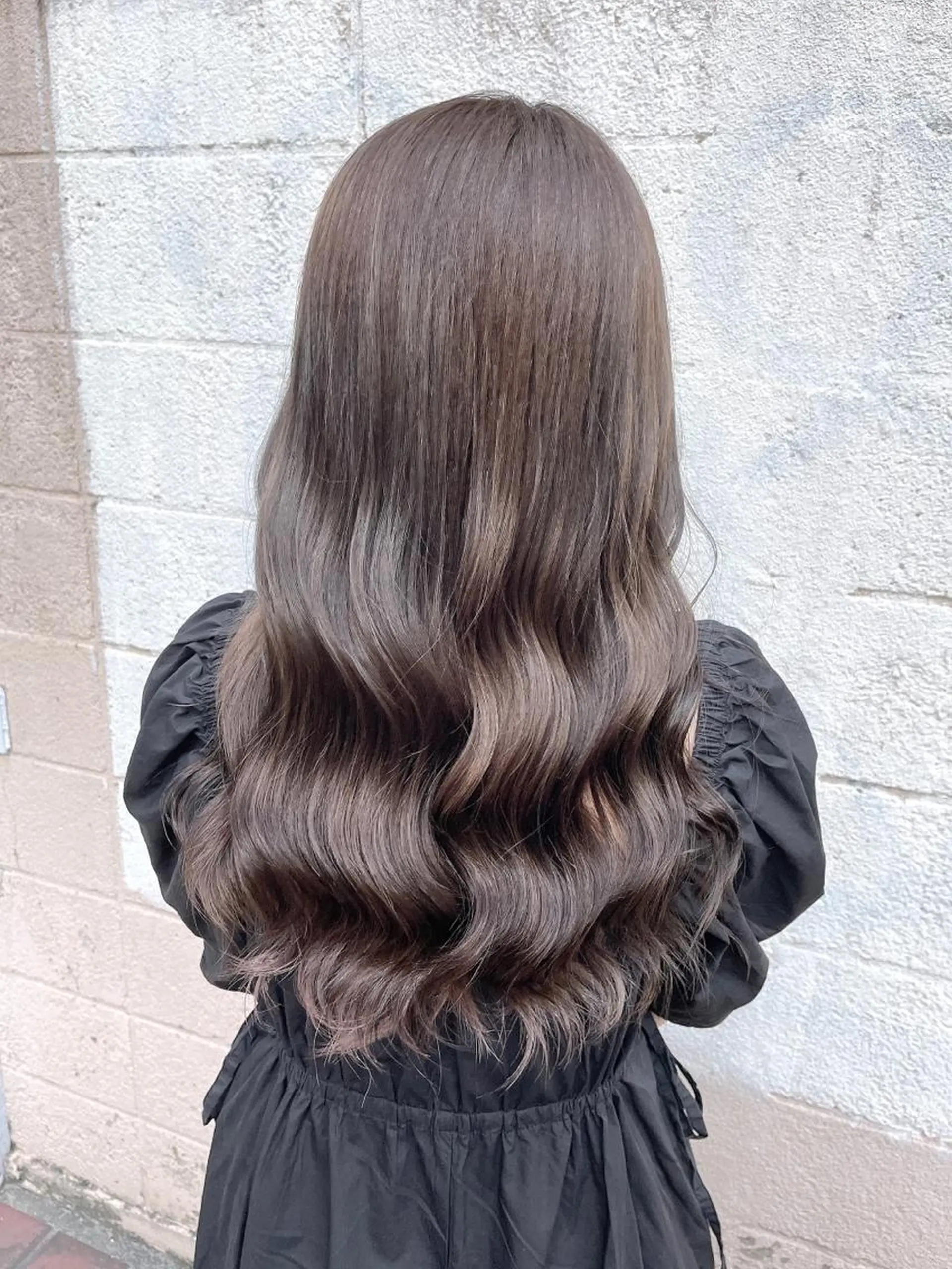 ロング カラー グレージュ ヘアアレンジ にいた　かづしげのヘアスタイル