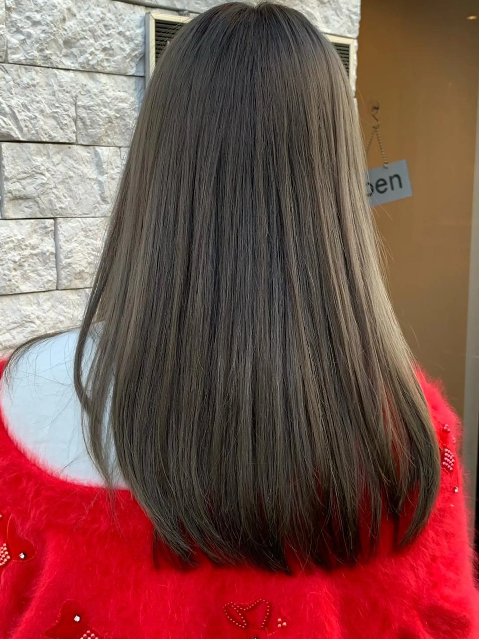 セミロング カラー ベージュカラー カット ヘアカラー トリートメント 清水 大樹のヘアスタイル