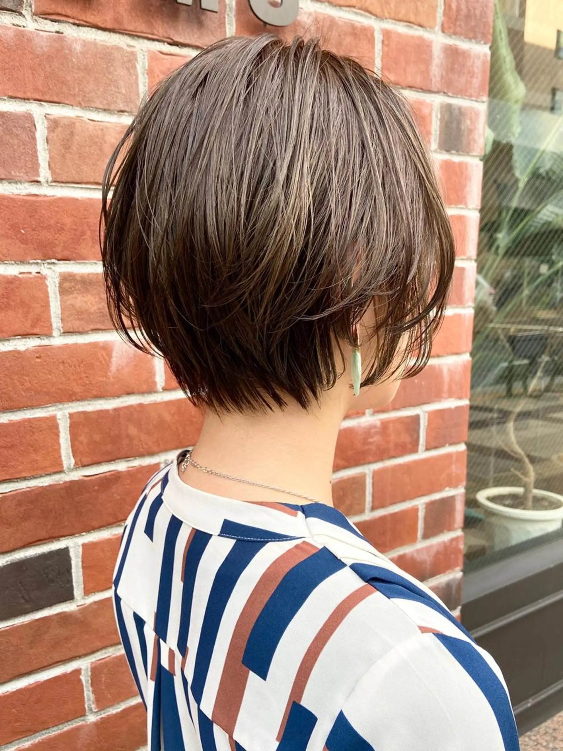 ショート カラー パーマ ヘアアレンジ 酸性縮毛矯正のプロ 杉山玲介のヘアスタイル