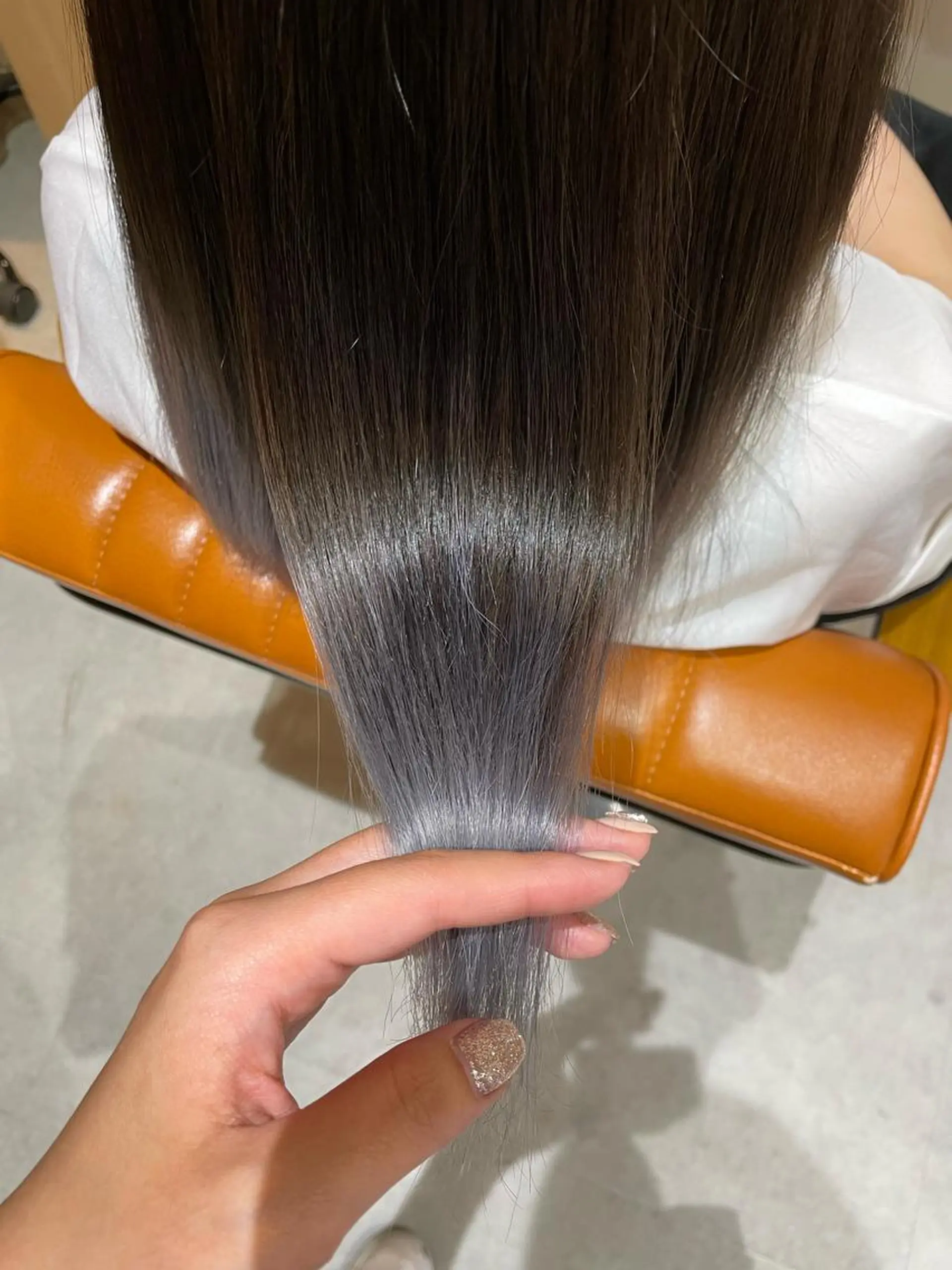 セミロング ヘアカラー 中田 サヤカのヘアスタイル