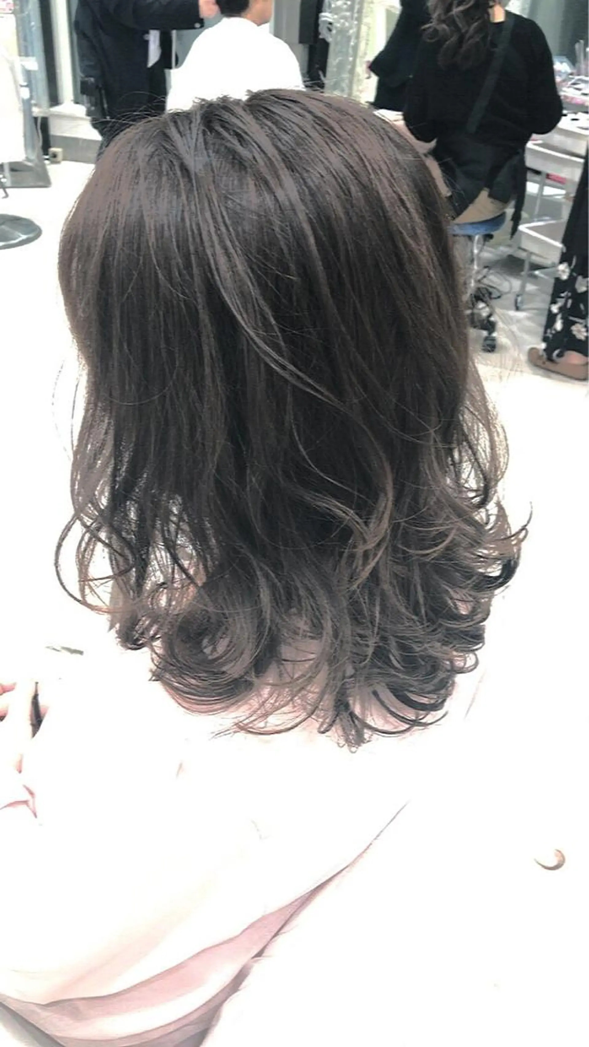 セミロング カラー ヘアカラー トリートメント 田中 慎也のヘアスタイル
