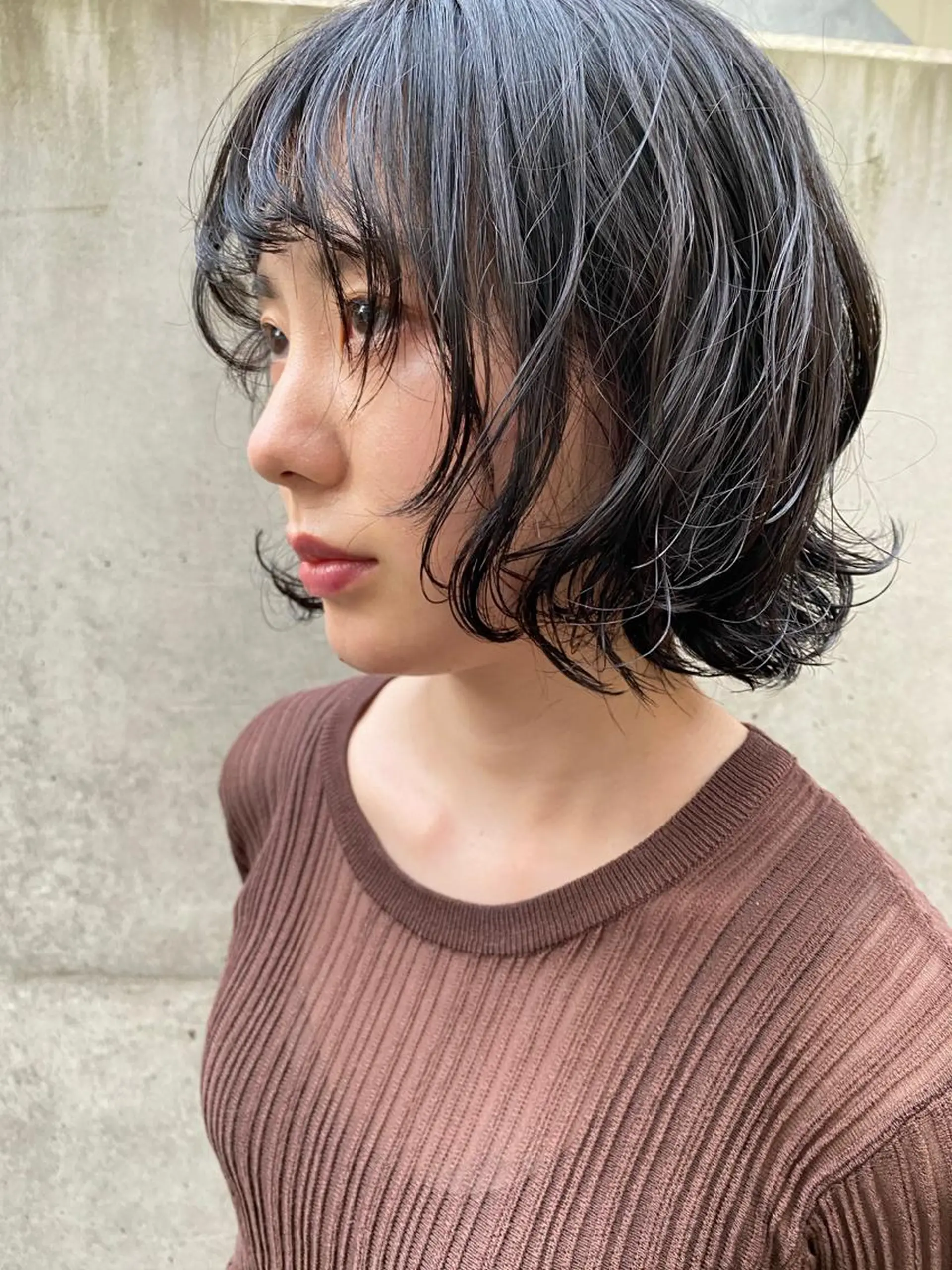 ミディアム 顔周り/ブリーチなし /縮毛矯正🫧伊勢のヘアスタイル