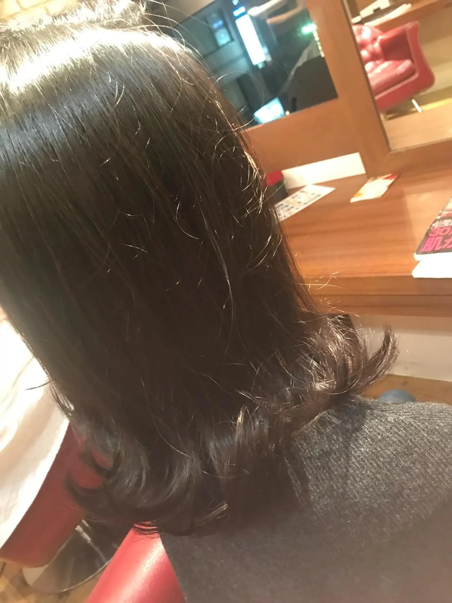 ミディアム 銀座フリーランススタ イリストMIYUKIのヘアスタイル