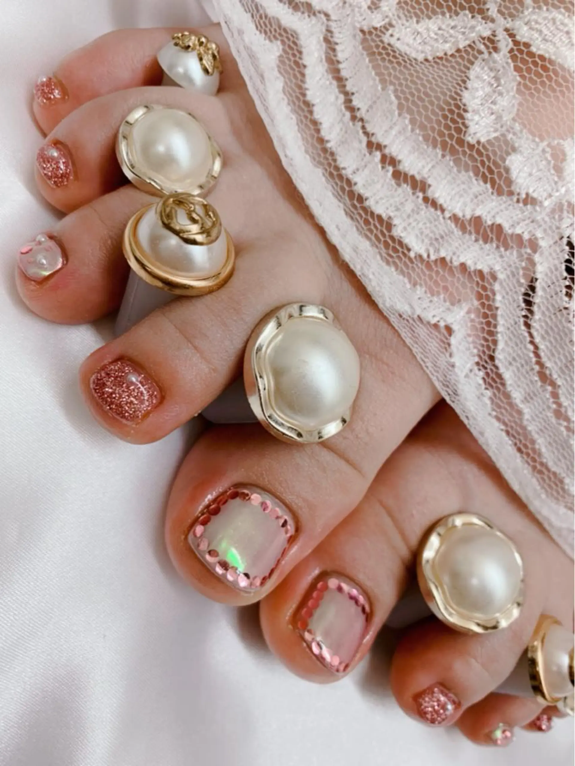 ネイル オーロラネイル フットネイル キラキラネイル ハンドネイル フットネイル T. kayoのネイルデザイン