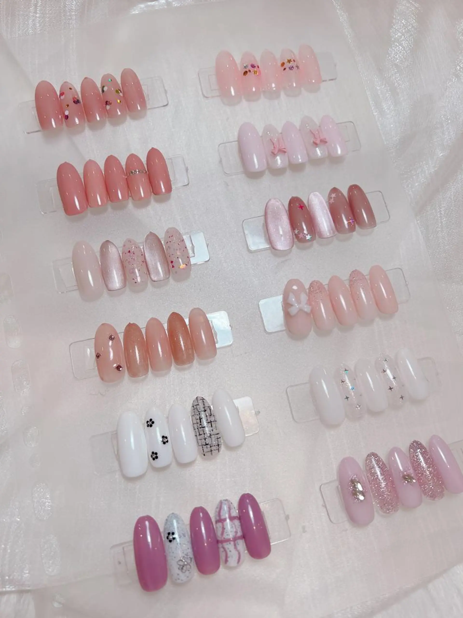 ネイル ハンドネイル 桃山 莉緒のネイルデザイン