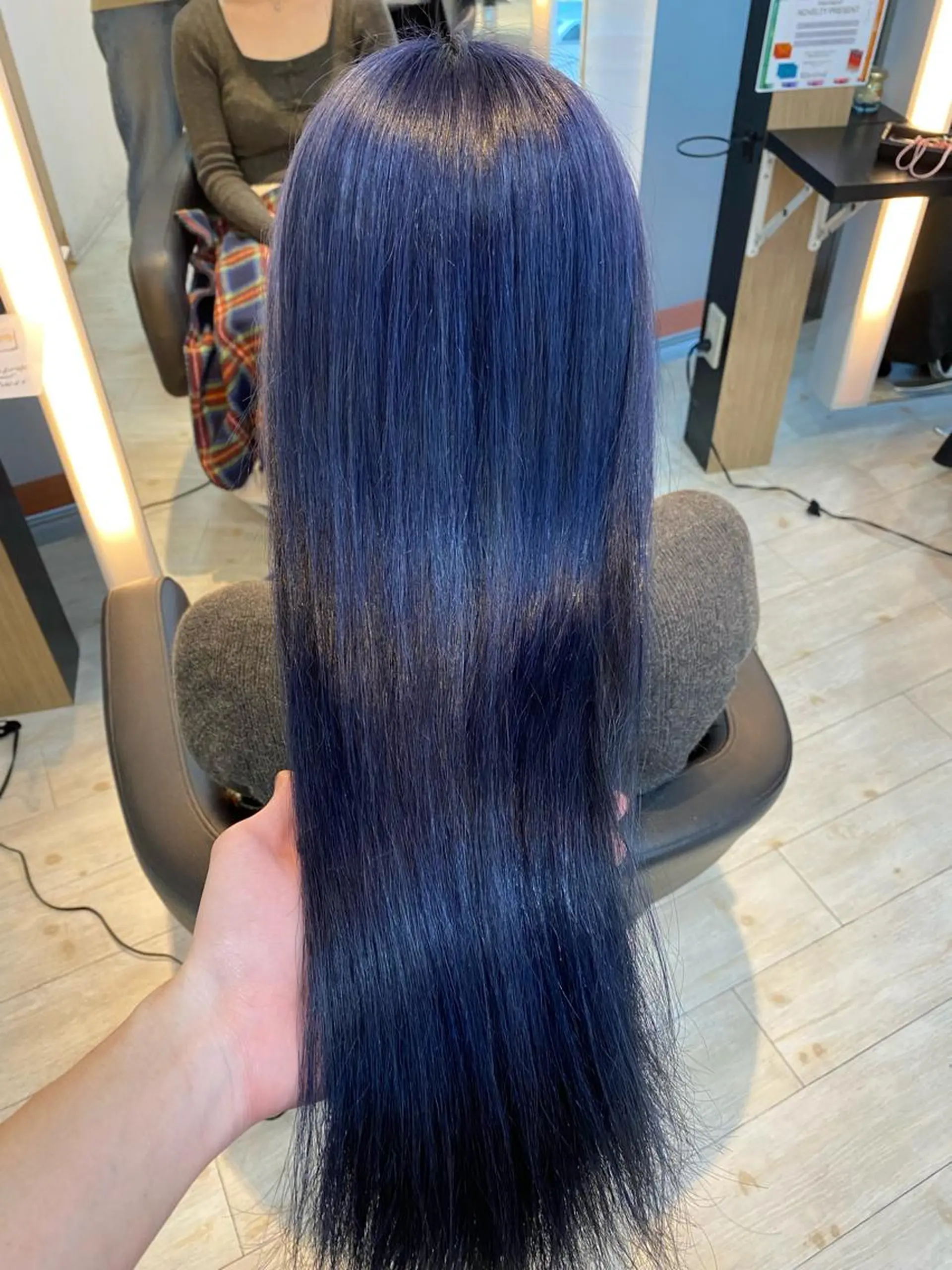 ロング カラー ブルーカラー ネイビーカラー 韓国風ヘア ヘアカラー トリートメント 鈴木/ニュアンス パーマ/メンズのヘアスタイル