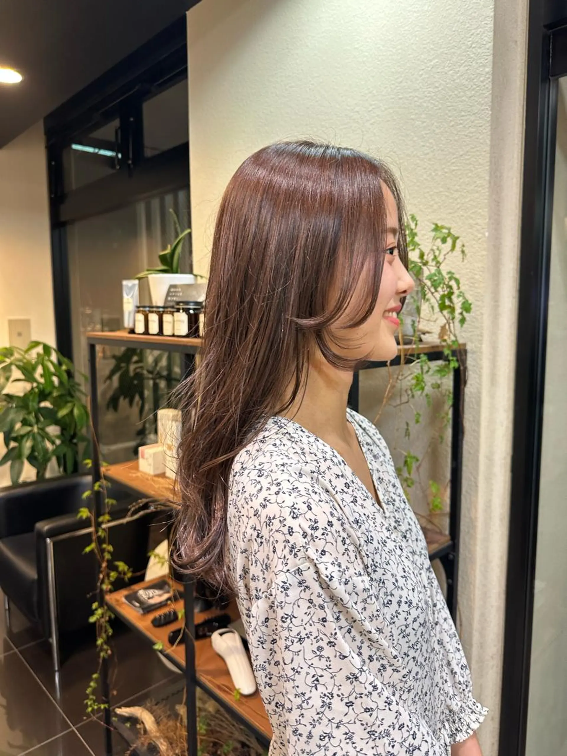 ロング カラー ラベンダーカラー ブリーチカラー/ベー ジュ/Hono🦖のヘアスタイル