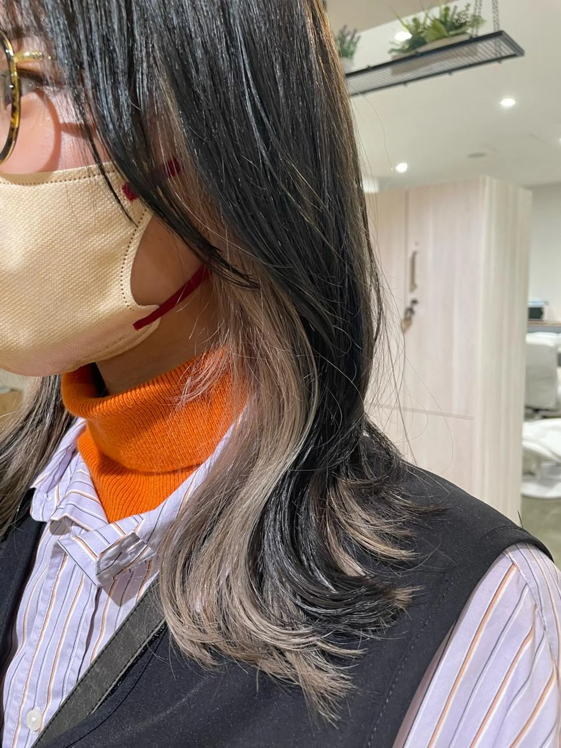 セミロング 鈴木 つかさのヘアスタイル