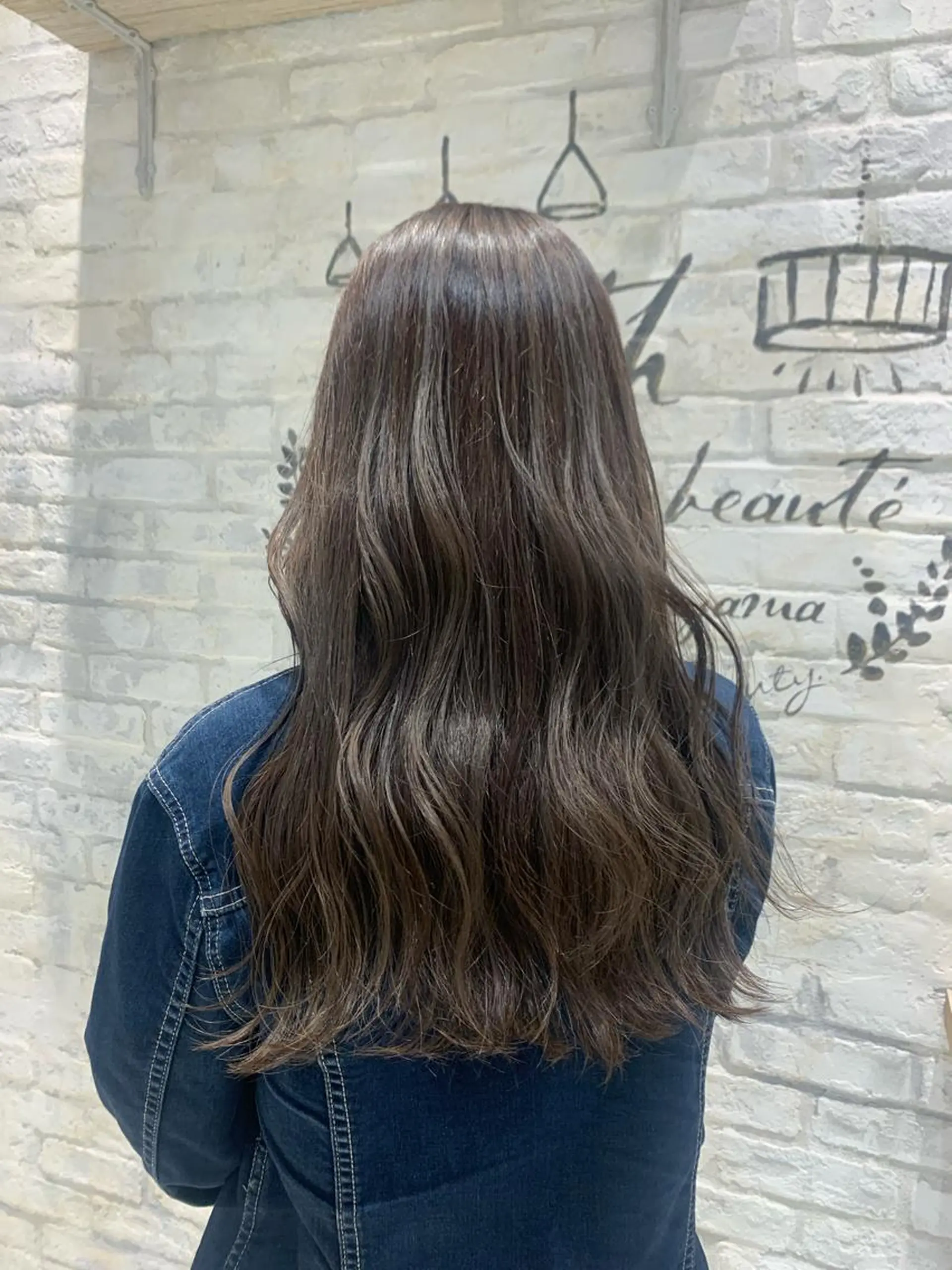 ロング カラー ヘアカラー トリートメント 🦋小泉 綺芽🦋のヘアスタイル