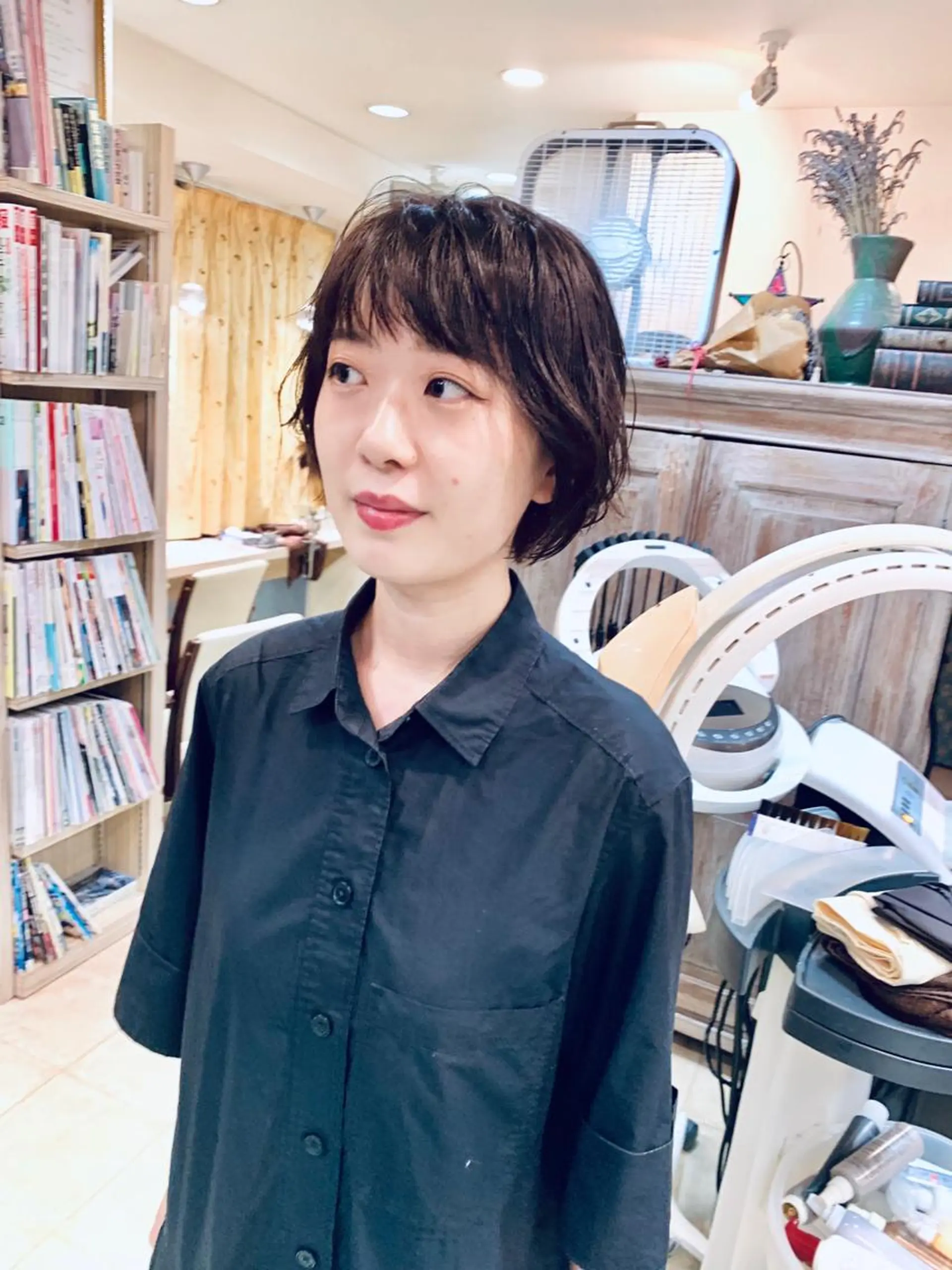 ショート カラー ベージュカラー ピンクカラー ピンクベージュ ボブ nishimura makotoのヘアスタイル