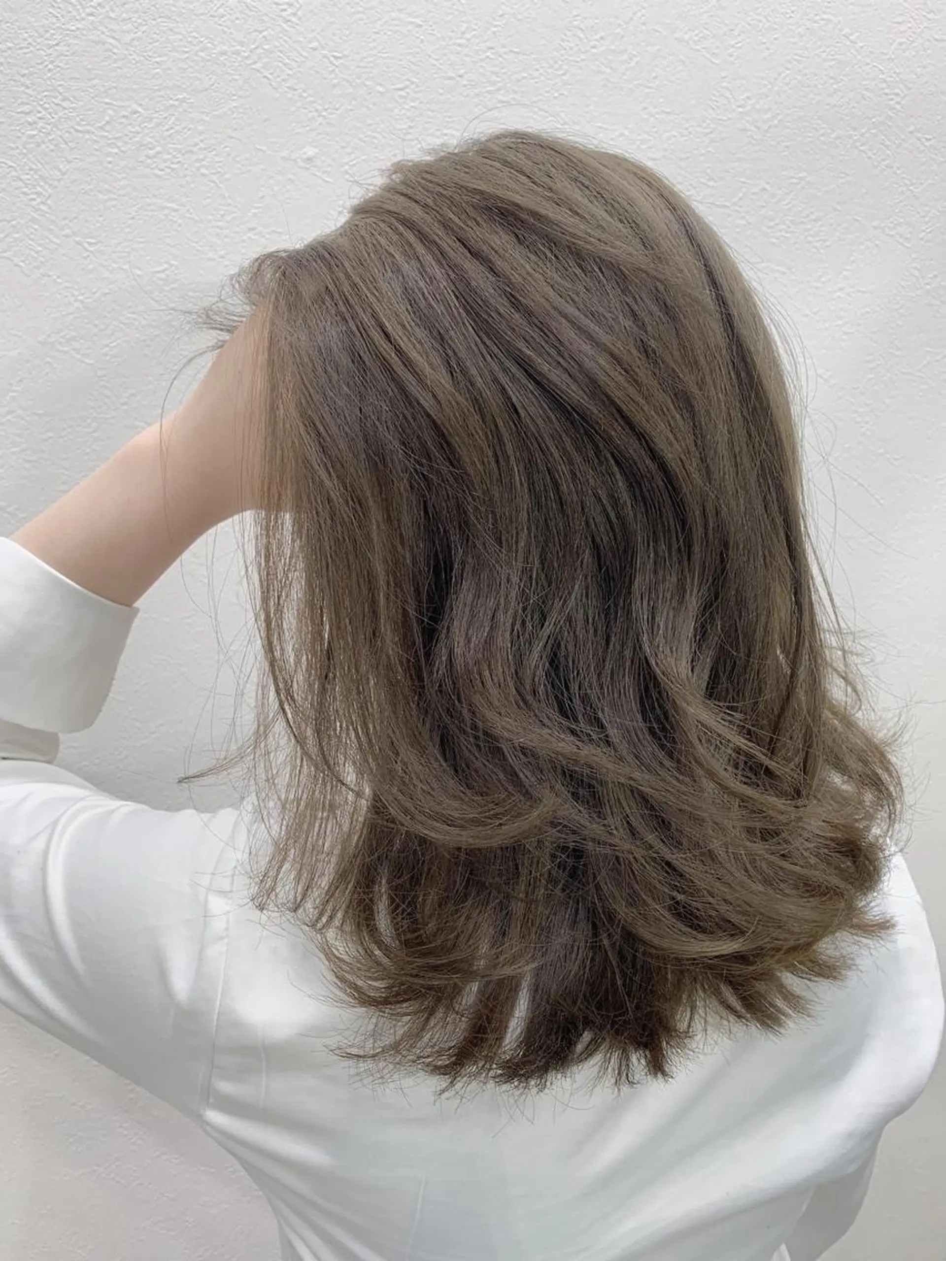 セミロング カラー ヘアカラー トリートメント 酸性ストレート/ブリ ーチなし/中村 匠のヘアスタイル