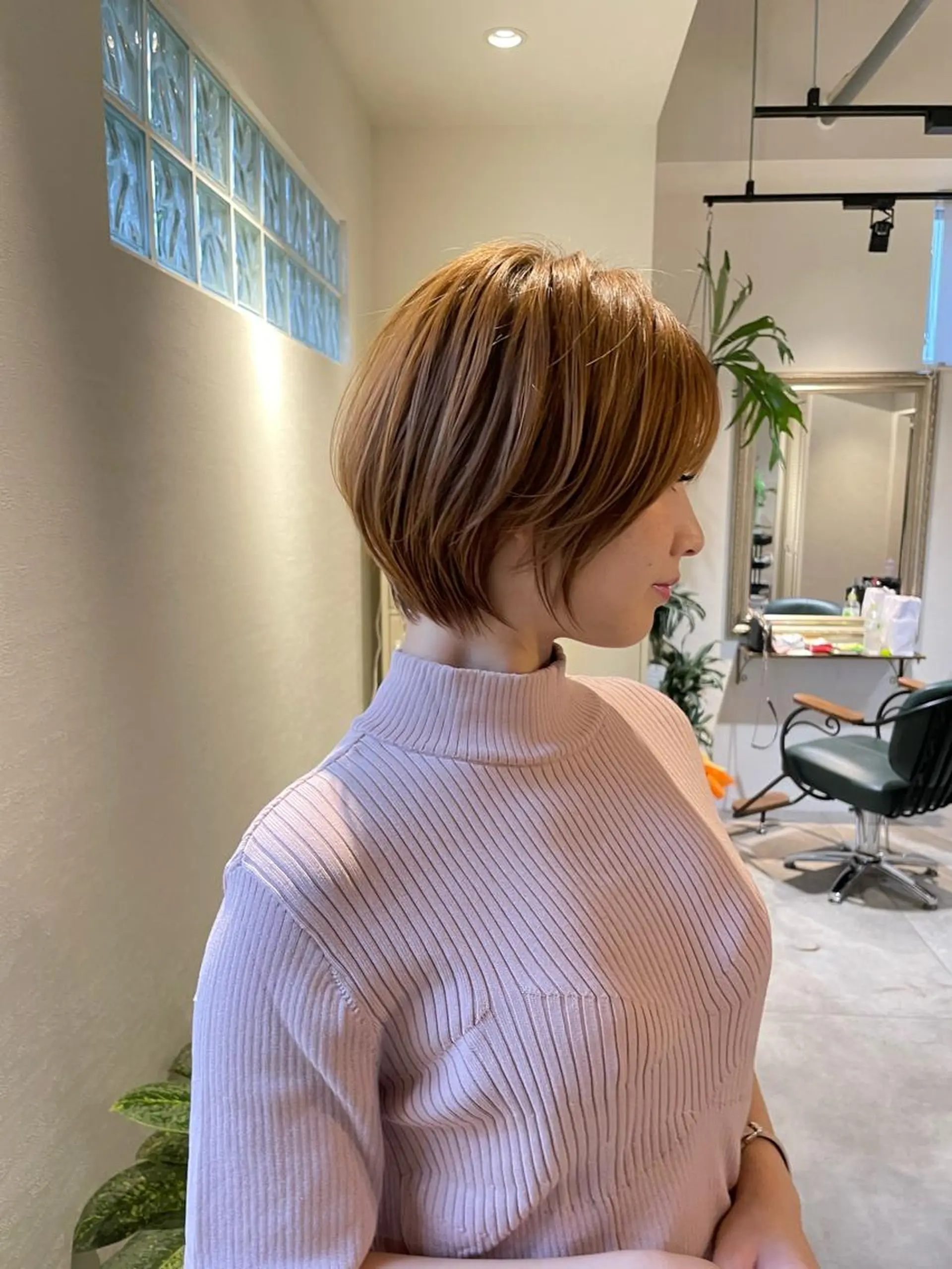 ショート 北川大輔🌟 小顔レイヤーカットのヘアスタイル