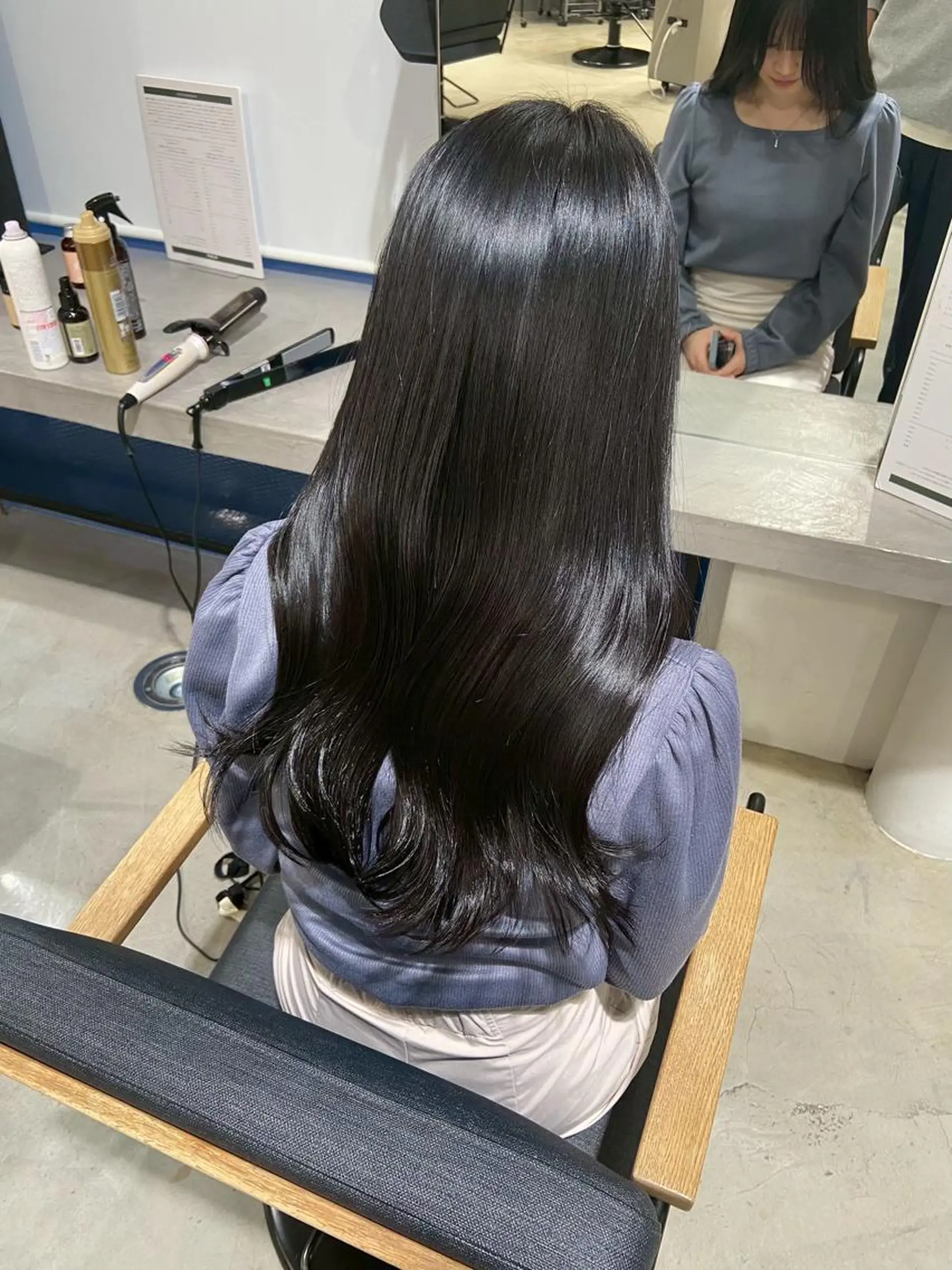カラー ロング 佐藤彩野/艶カラー /透明感カラーのヘアスタイル