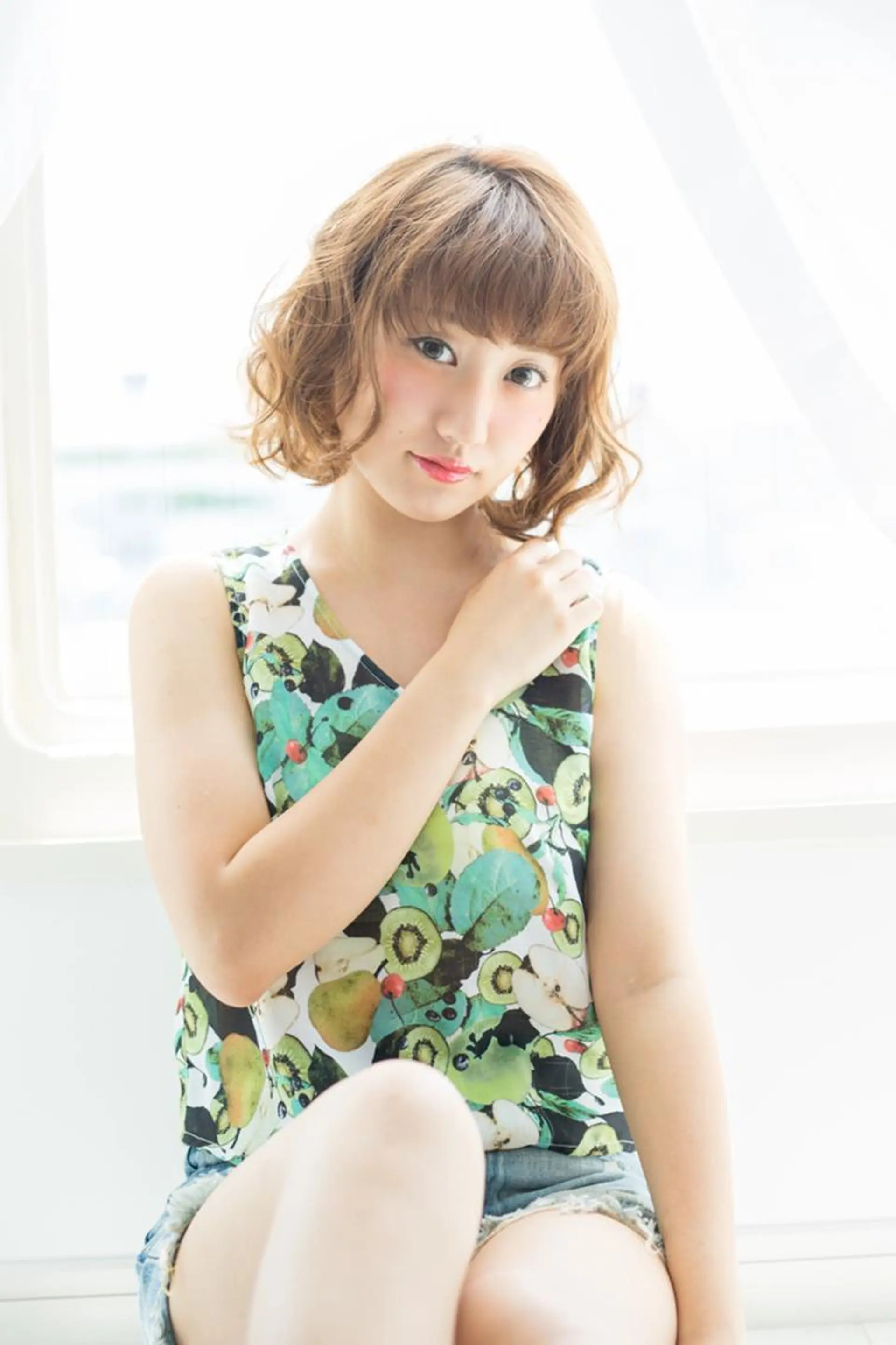 ミディアム カラー パーマ 透明感カラー 小顔カット ✨hair make flencia✂️✨のヘアスタイル