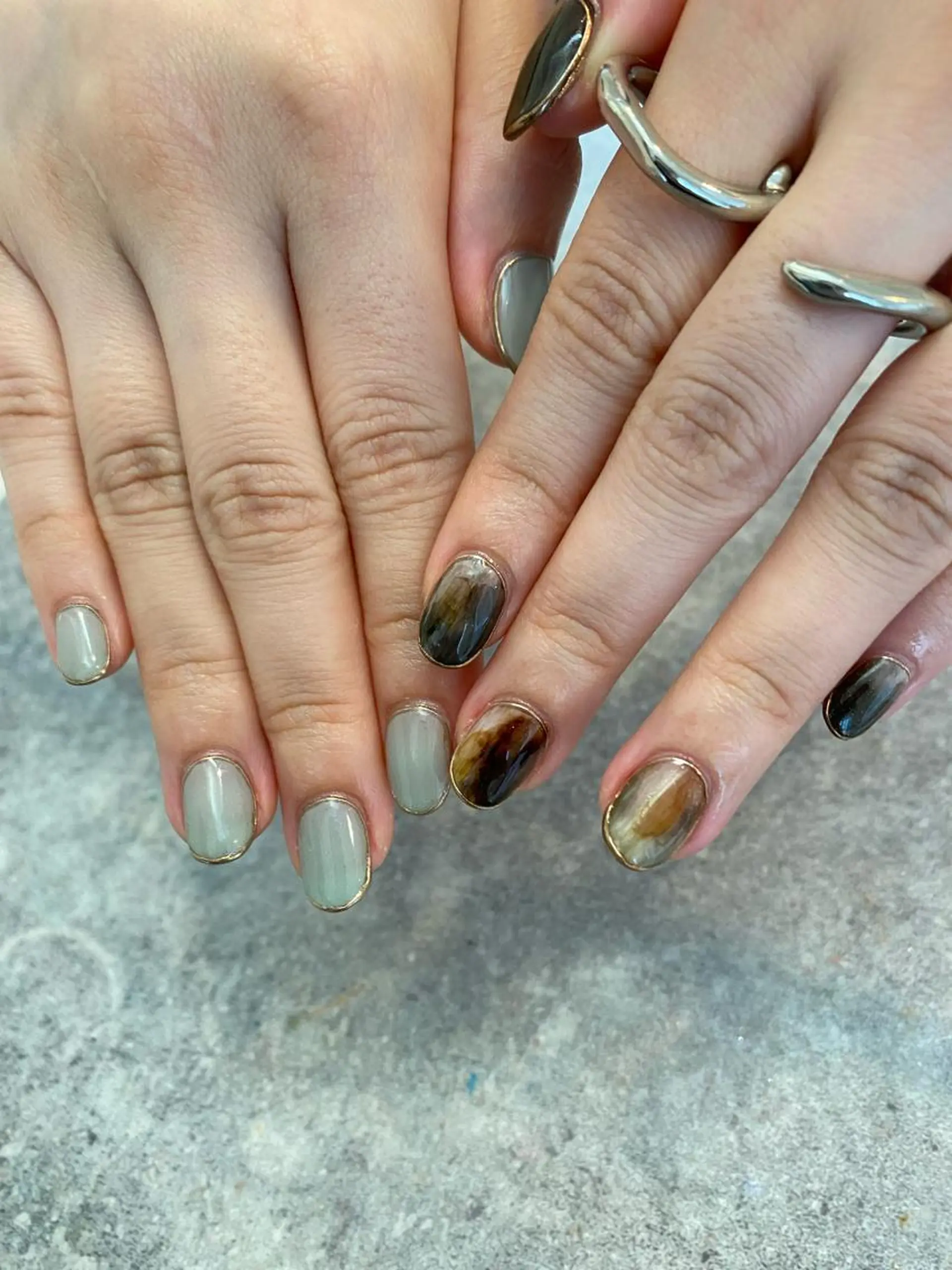 ネイル ハンドネイル 【LINON】 airiのネイルデザイン