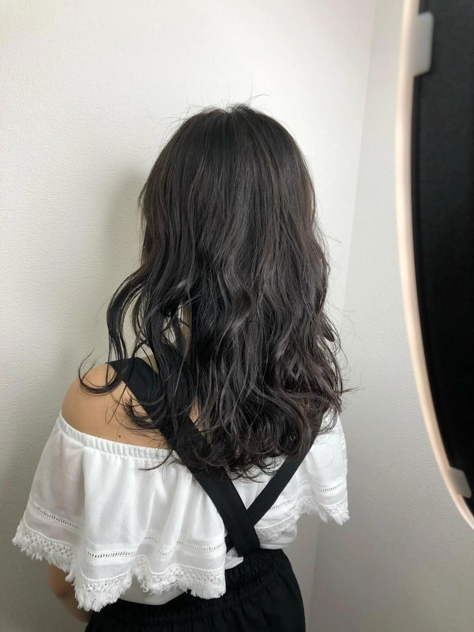セミロング 髪質改善ayame 横山諒のヘアスタイル