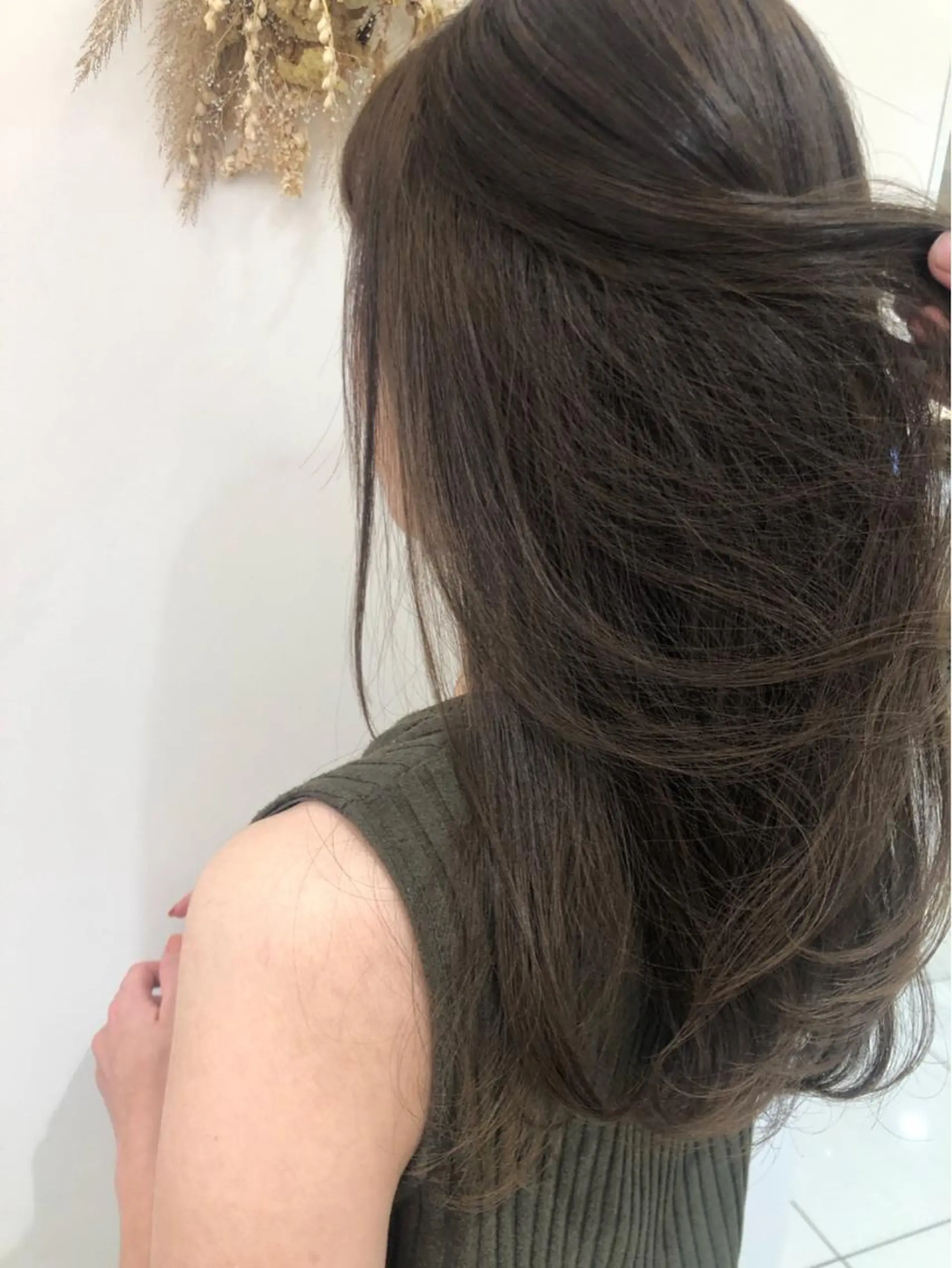 セミロング カラー パーマ ヘアアレンジ マツエク・マツパ 💎耳ツボジュエリー ×銀座美容室💎のヘアスタイル