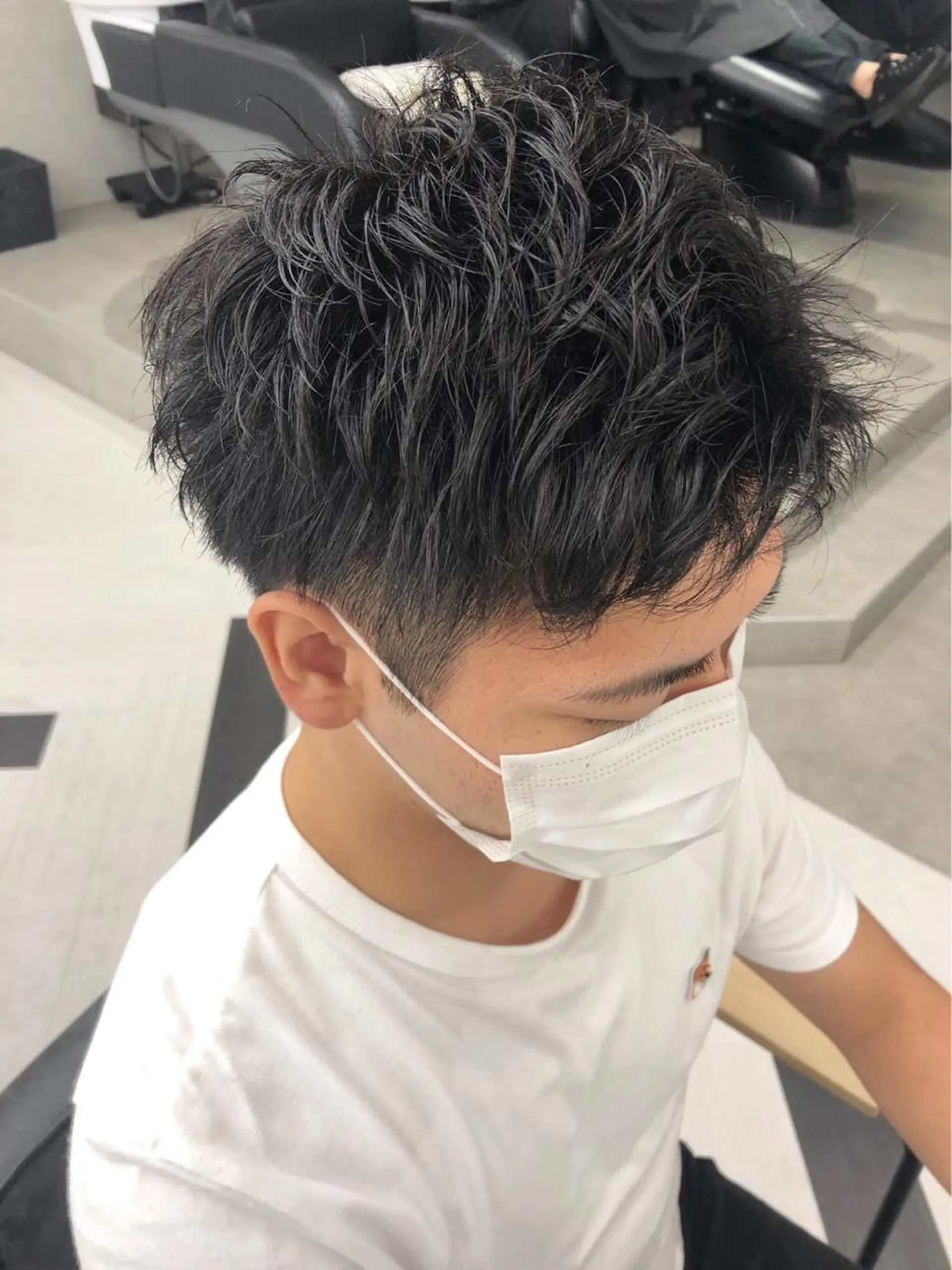 ショート パーマ メンズ カット パーマ 鴫原 亜弥のヘアスタイル