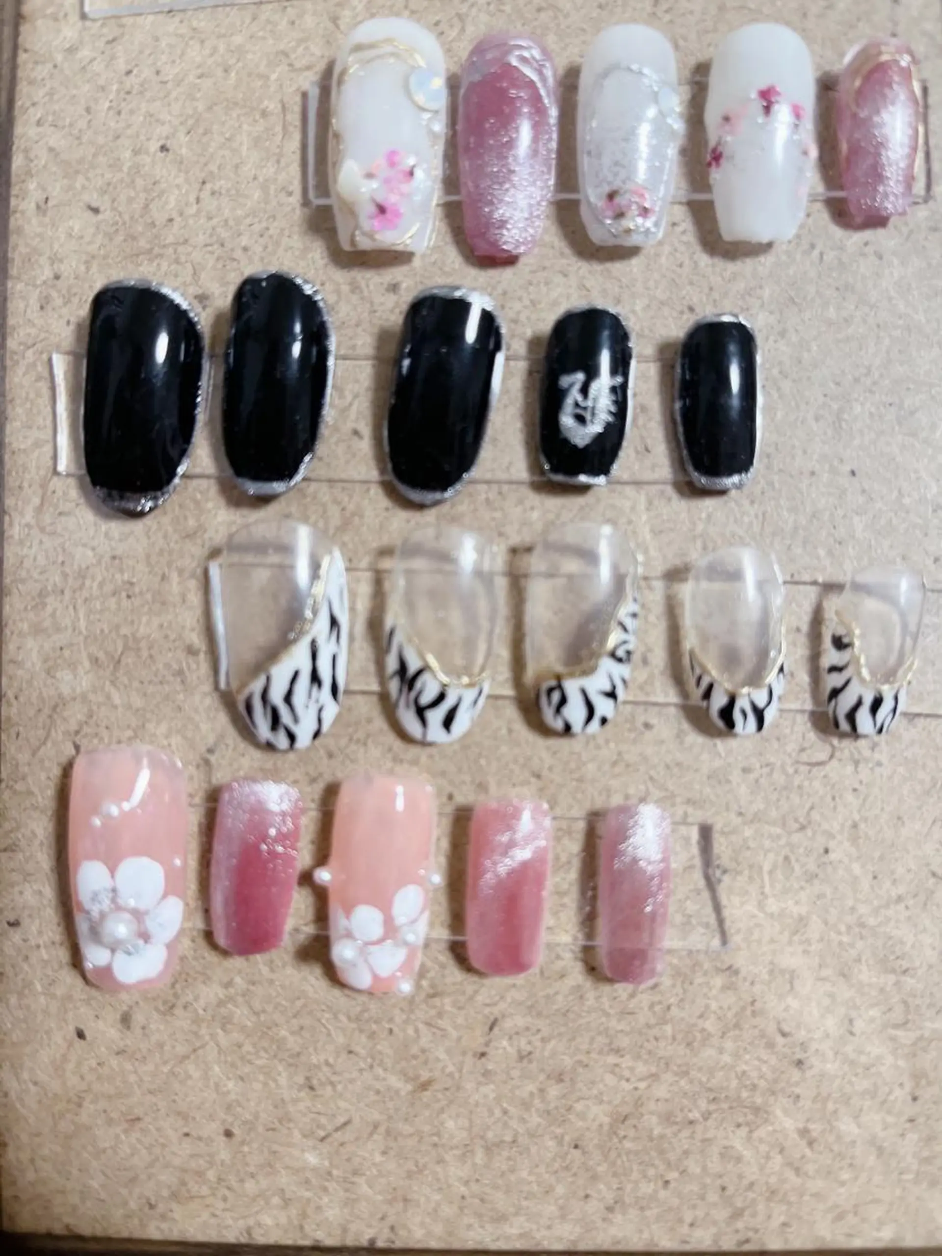 ネイル フラワーネイル ジェルネイル マグネットネイル パラジェル 春ネイル 上村 未来のネイルデザイン