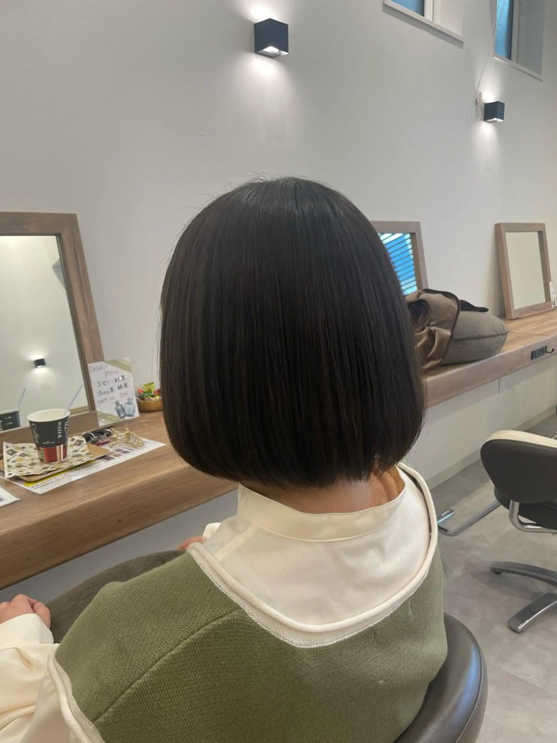 ミディアム カラー パーマ 山越 美裕樹のヘアスタイル