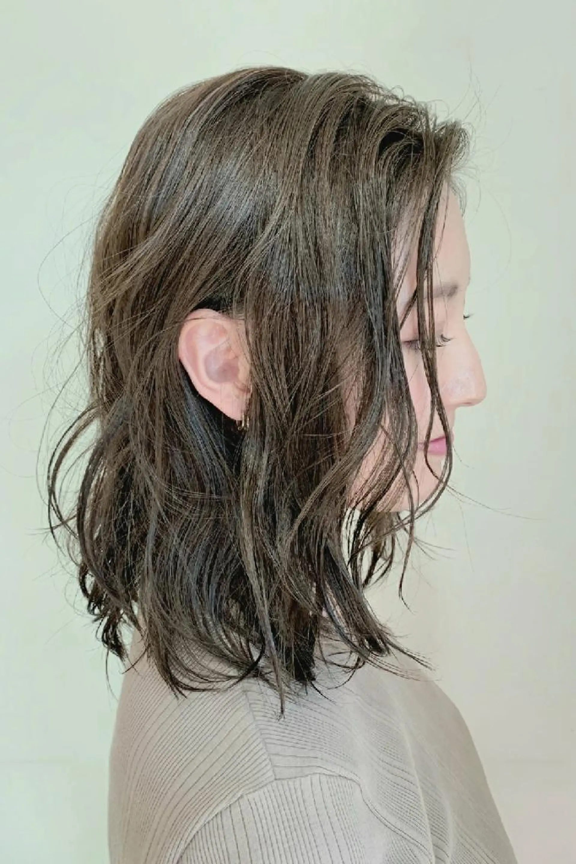 ミディアム カラー 【大宮】デザイナー Anne 諳 アンのヘアスタイル