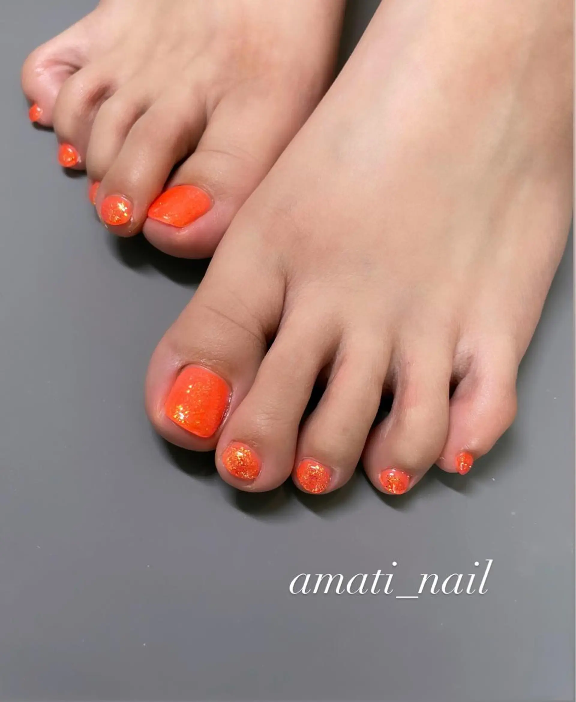ネイル フットネイル ジェルネイル グラデーション ラメ(グリッター) マグネットネイル フットネイル amati_nail TAKAKOのネイルデザイン