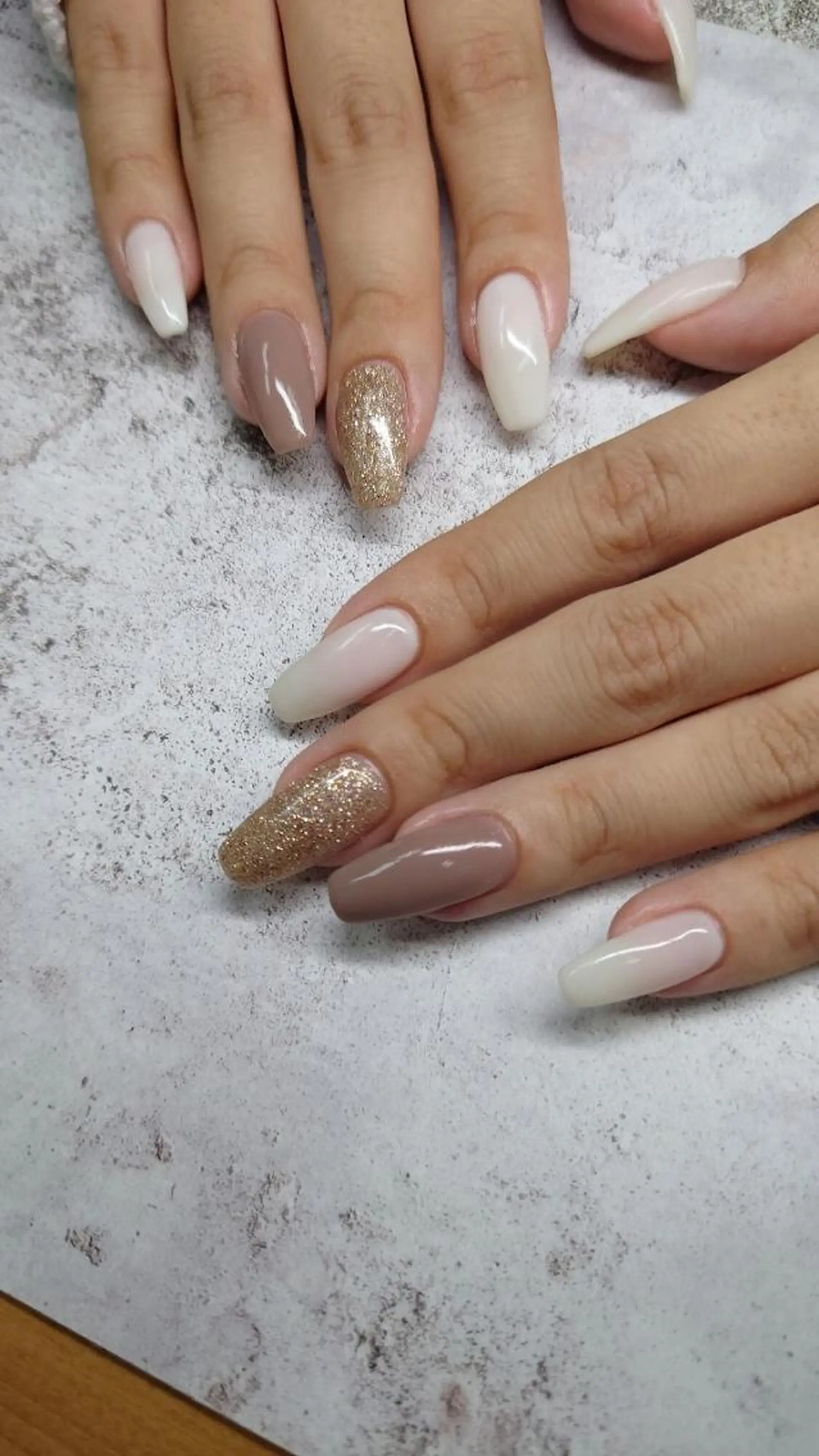 ネイル ゴージャス ワンカラーネイル シンプルネイル ハンドネイル 優奈ﾃｨﾝ atelier-01のネイルデザイン