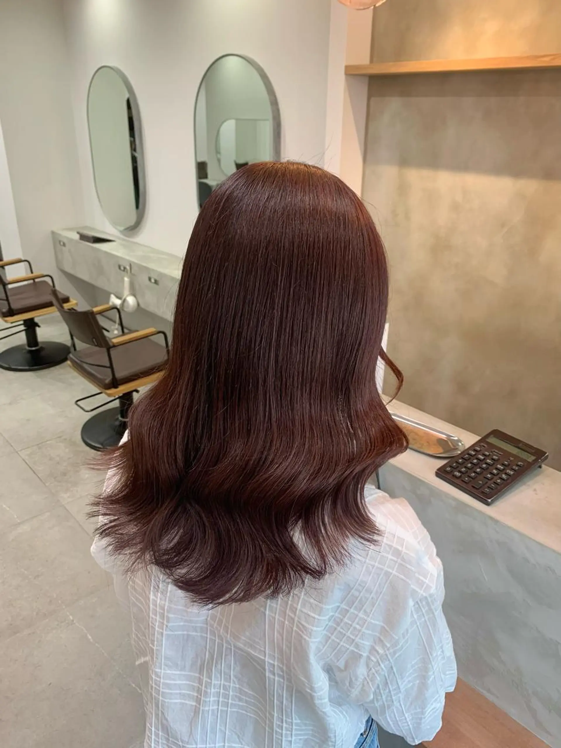 ロング パープルカラー カット ヘアカラー トリートメント little 小濱彰太のヘアスタイル