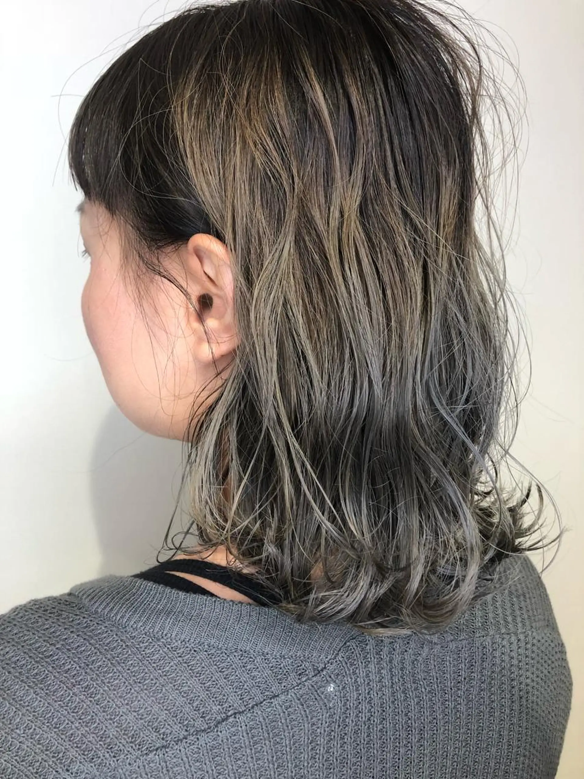 ミディアム カラー メンズヘア特化 崎田 成人のヘアスタイル