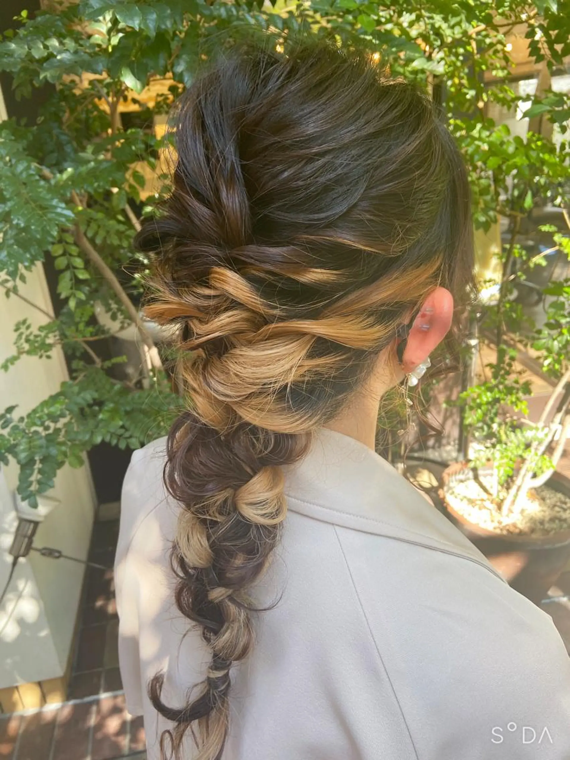 ロング 早稲田 千尋のヘアスタイル