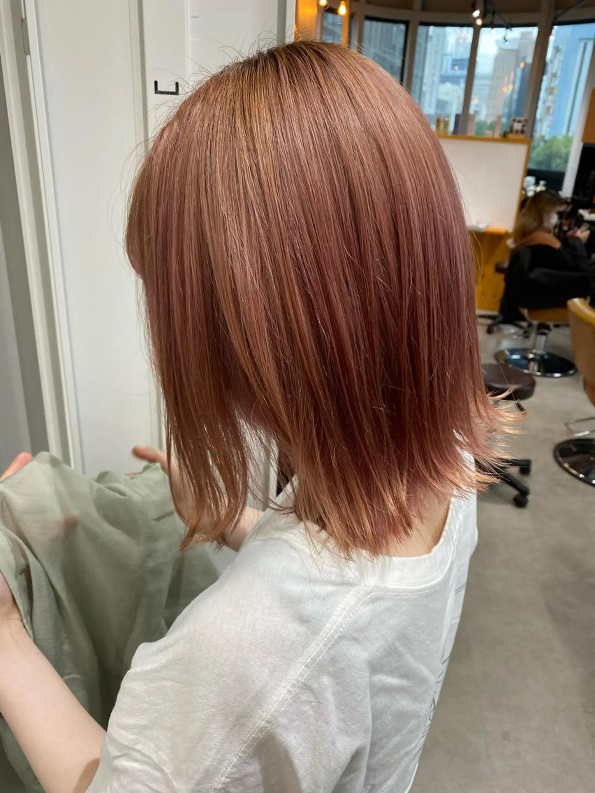 ショート カラー ブリーチ kiki所属・中田 敏明のヘアスタイル