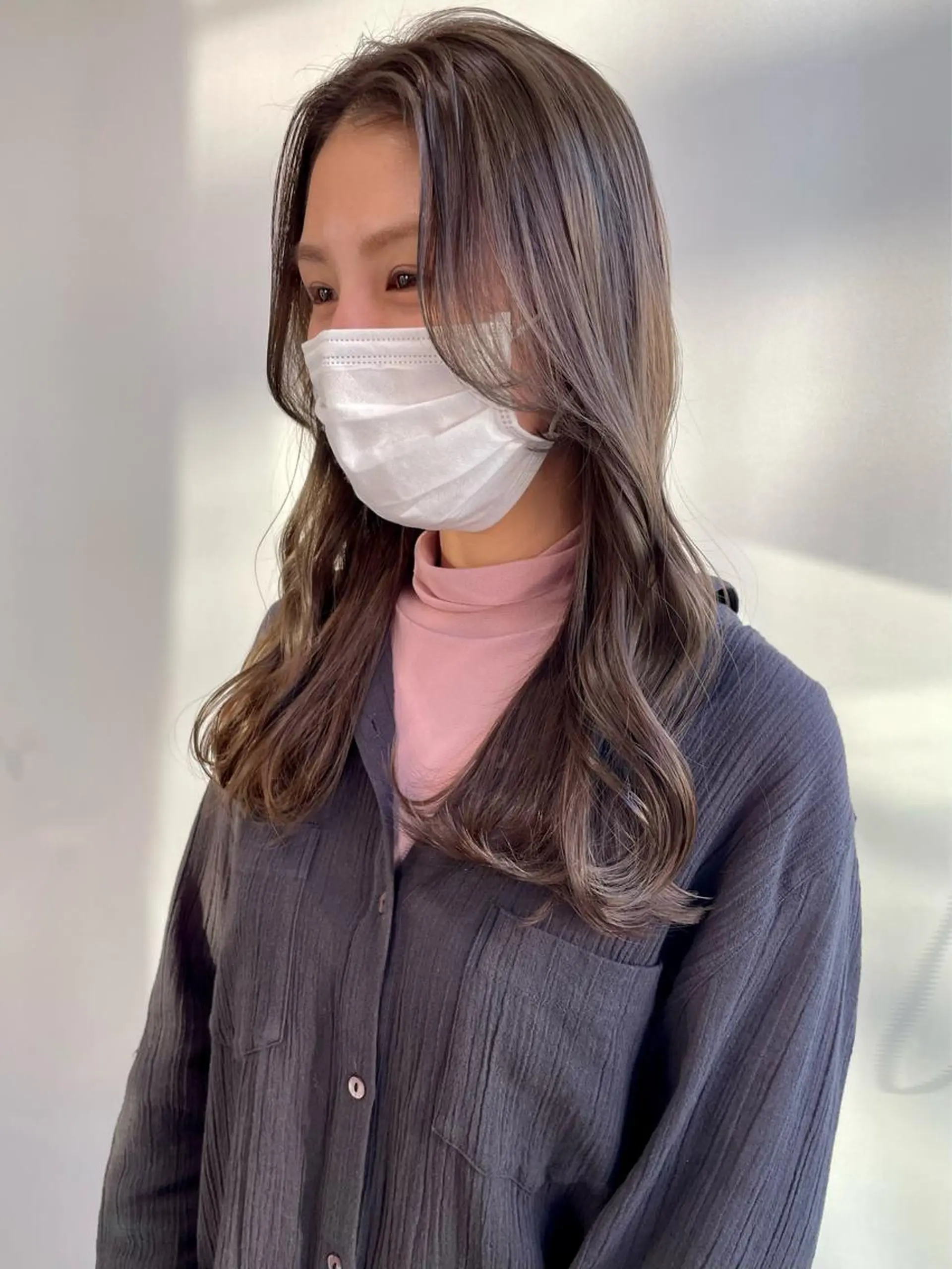 ロング カラー ヘアカラー トリートメント 山口 莉奈のヘアスタイル