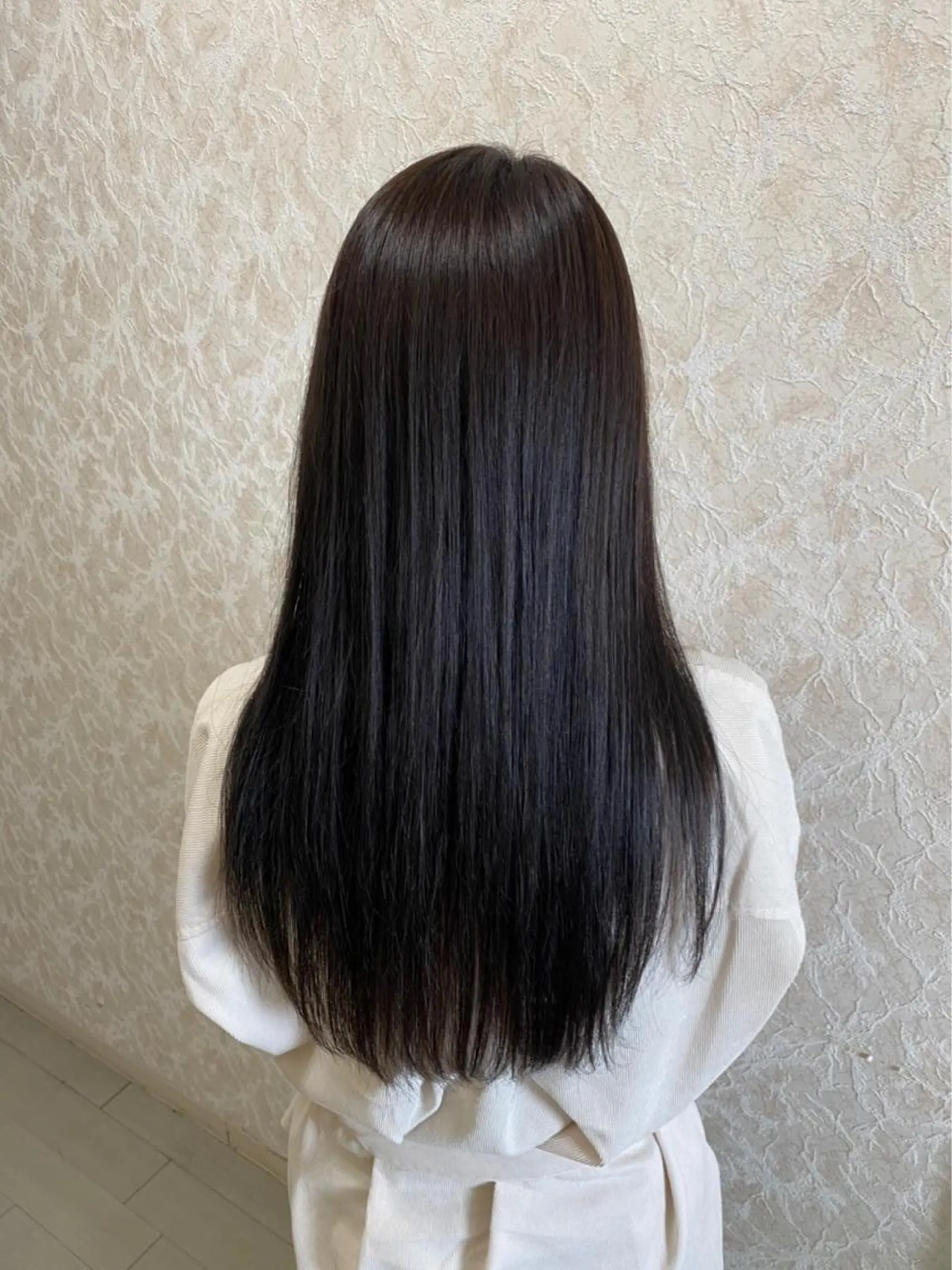 セミロング カラー 透明感カラー グレージュ ラベンダーカラー ラベンダーグレージュ ラベンダーグレー カット ヘアカラー トリートメント ブリーチ/髪質改善/ レイヤー/YUTOのヘアスタイル