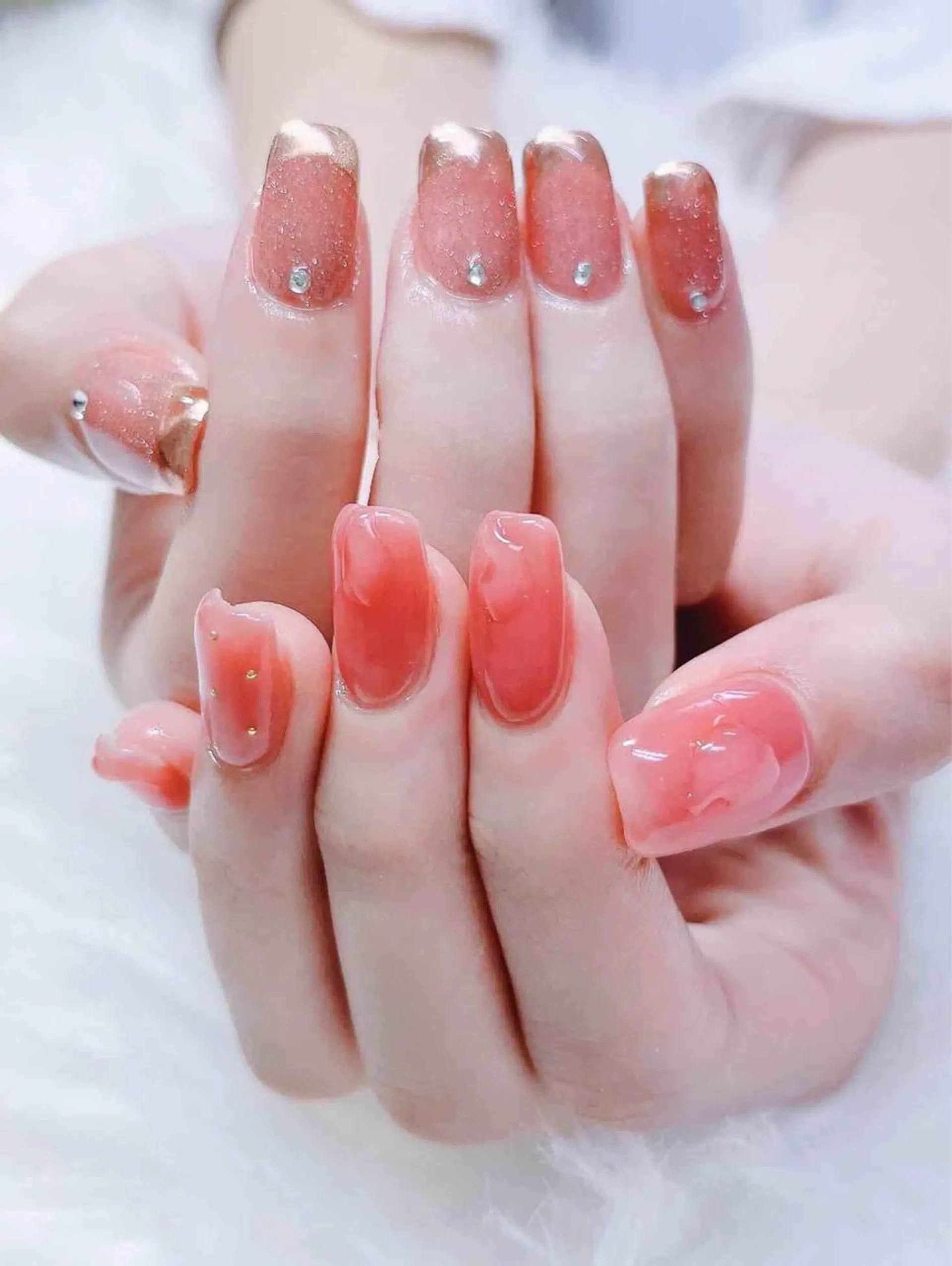 ネイル ハンドネイル MoonNail ユリ🌸のネイルデザイン