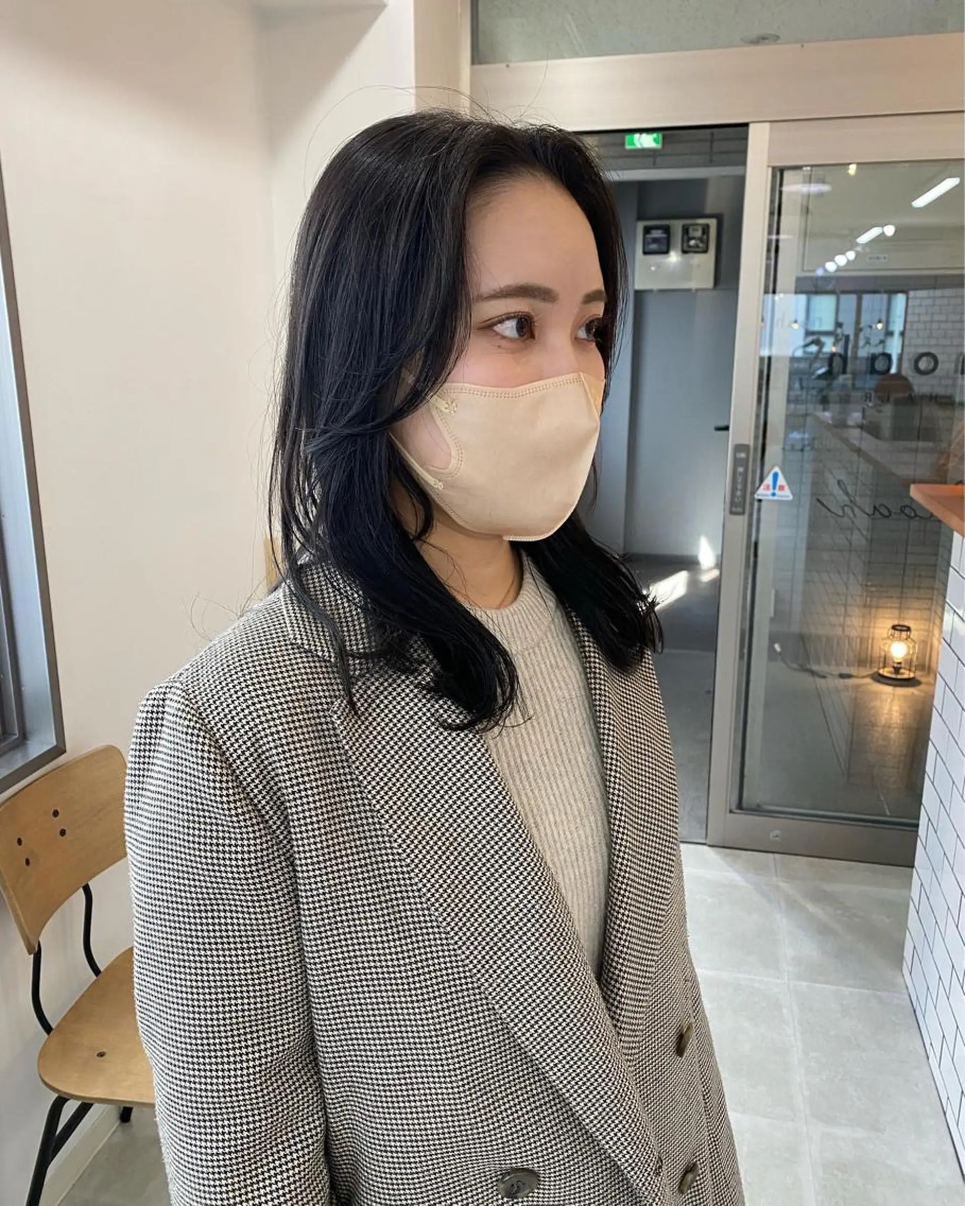 セミロング 川野 彩海のヘアスタイル