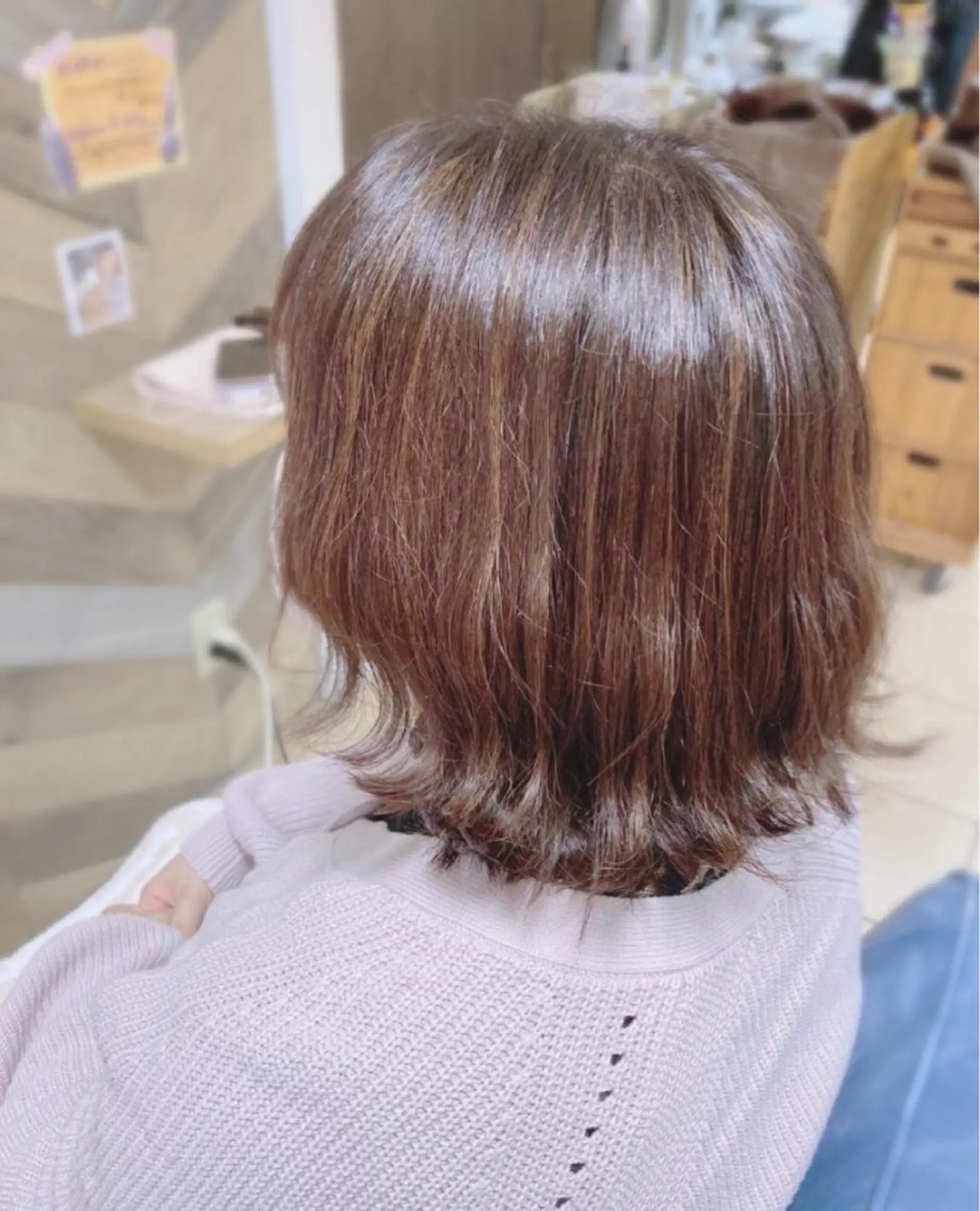 ミディアム カラー 奥谷 美代子のヘアスタイル