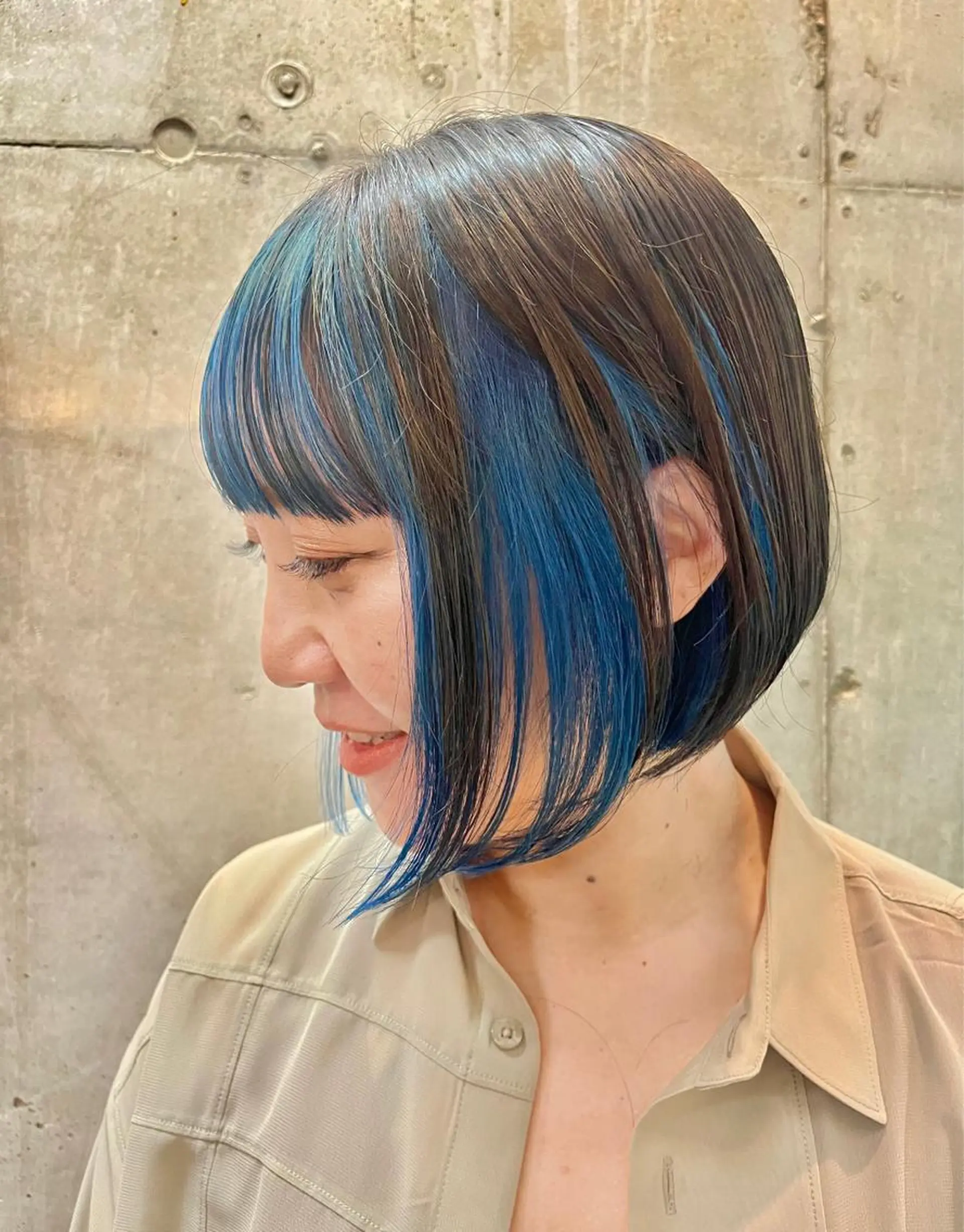 ミディアム カラー インナーカラー ボブ ヘアカラー 派手髪デザインカラー ヒロカのヘアスタイル