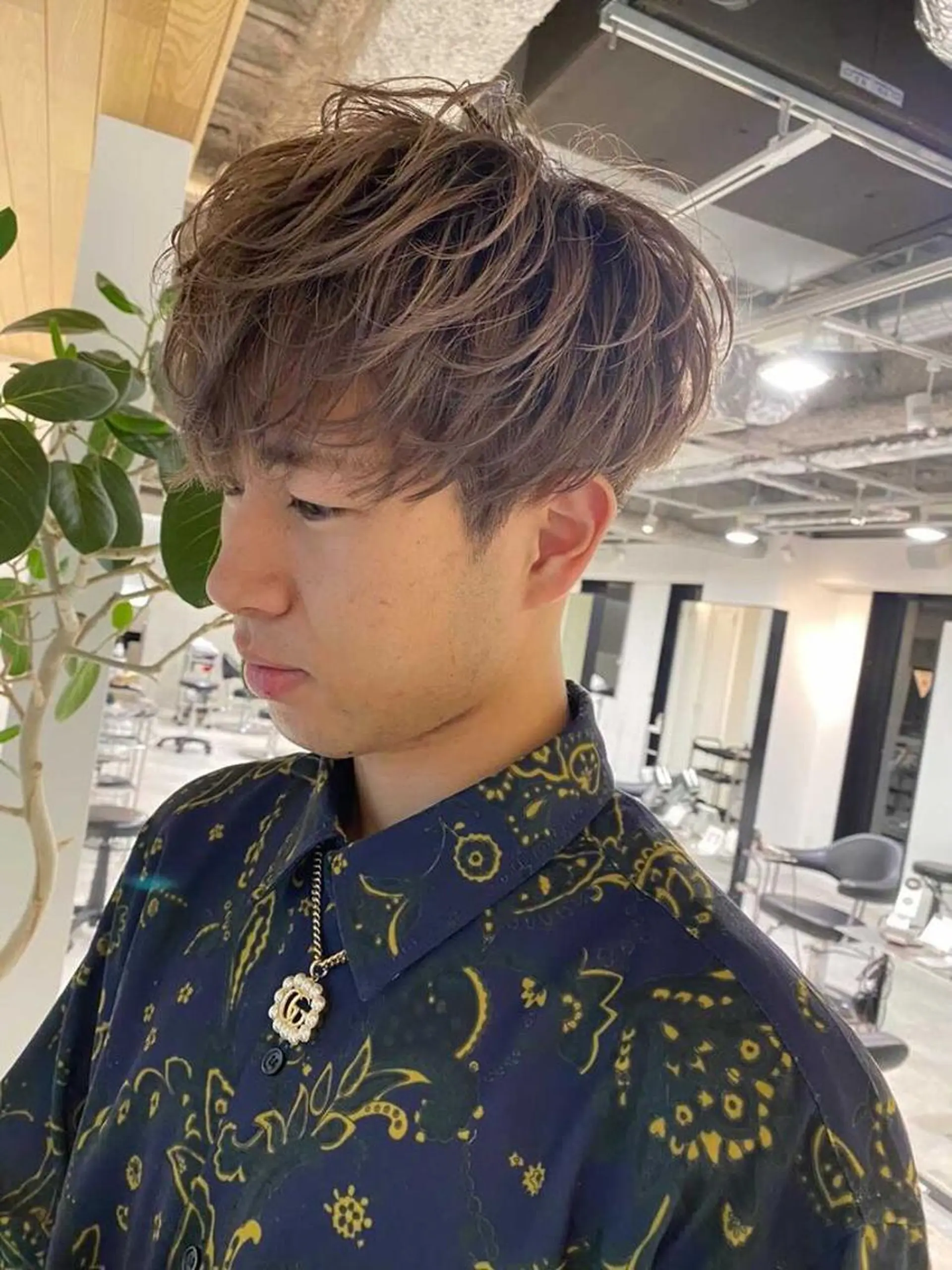 ショート カラー メンズ 松本 翔吾のヘアスタイル