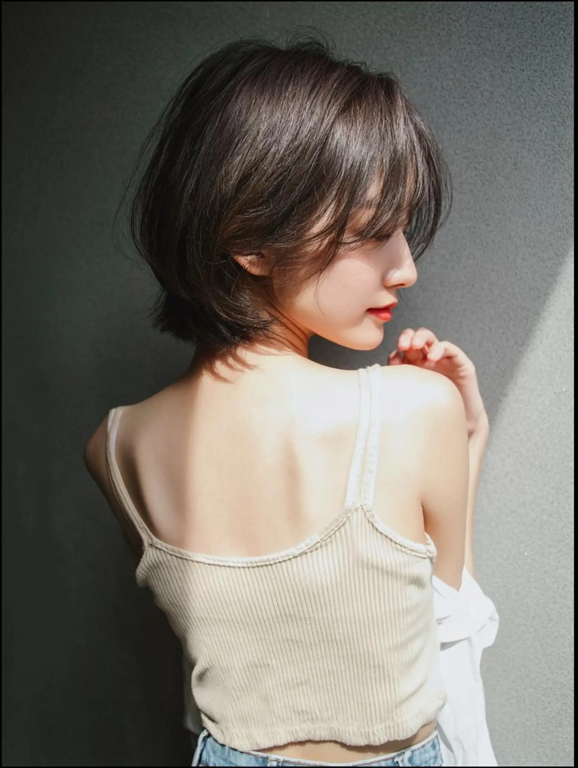 ショート ボブ くびれヘア ブリーチお任せ🫧 tokute高円寺のヘアスタイル