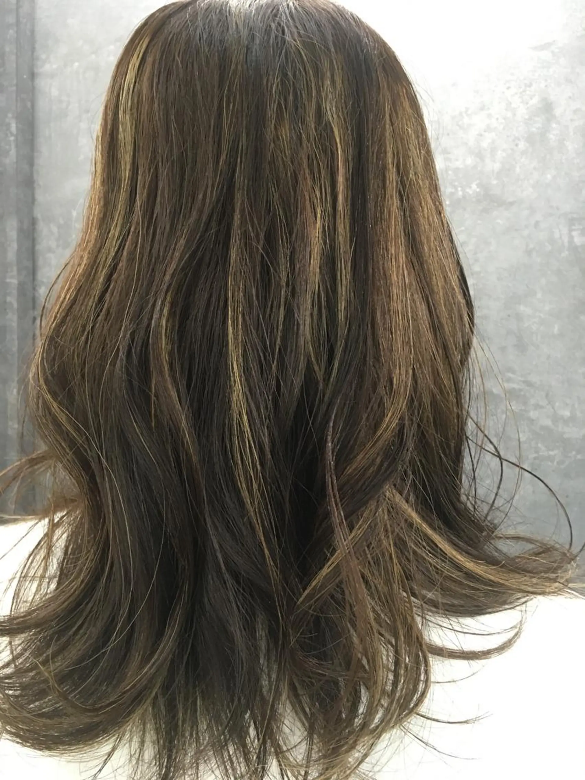 カラー ハイライトカラー ヘアカラー 🤍2nd🤍田所 美希のヘアスタイル