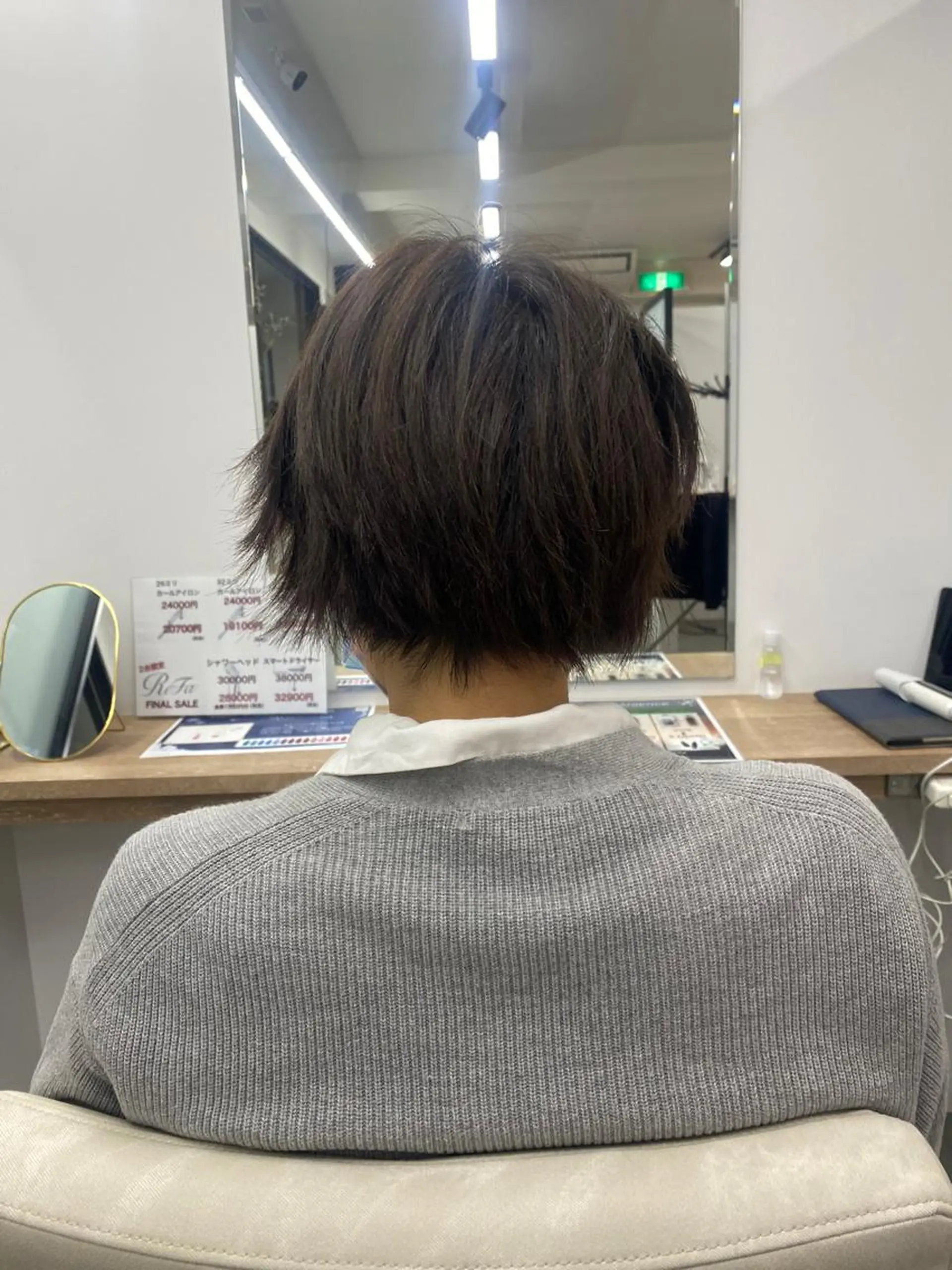 ショート カラー Aujuaソムリエ 🎨‎♡HARUのヘアスタイル