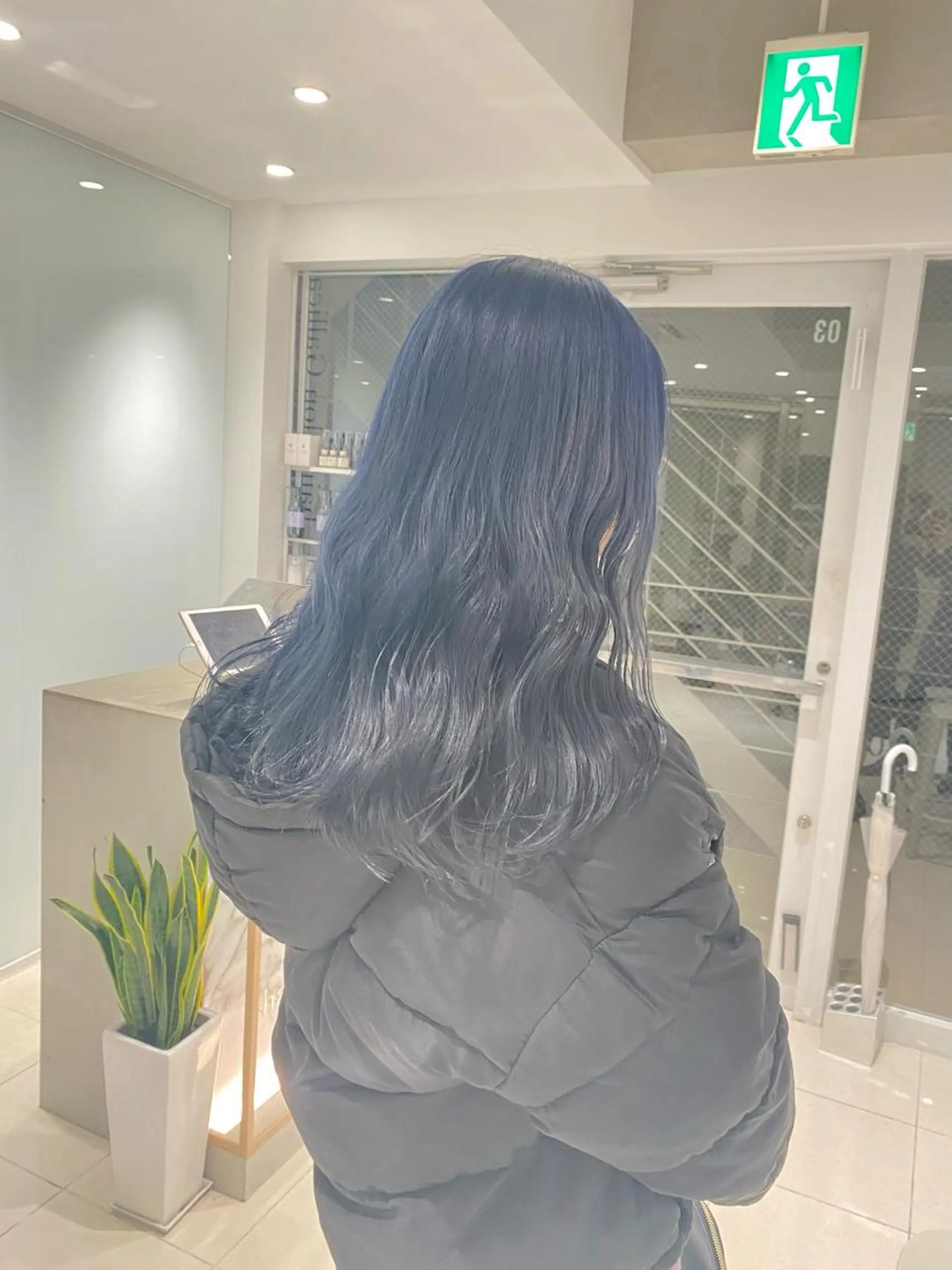 ロング カラー ヘアアレンジ 赤み消しグレージュ 🫒reonのヘアスタイル